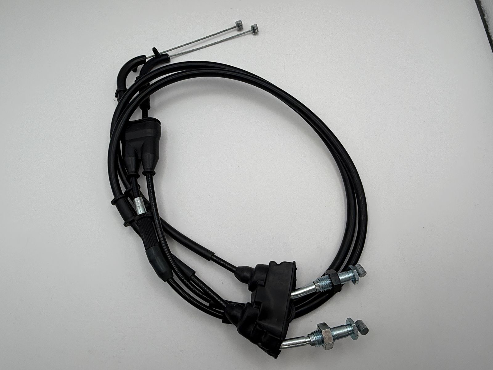 Throttle Cables - 024577Z image