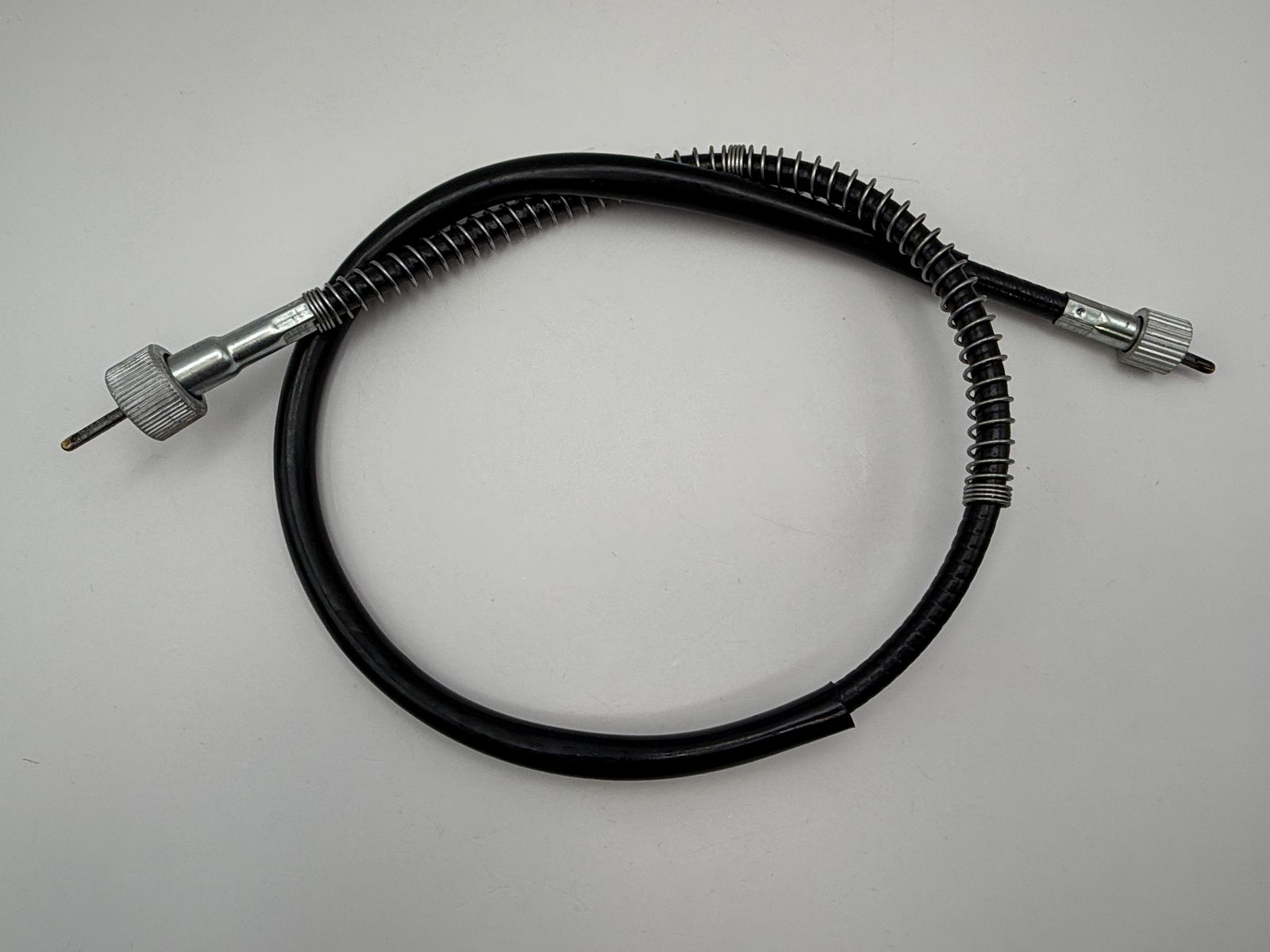 Tacho Cables - 064830H image