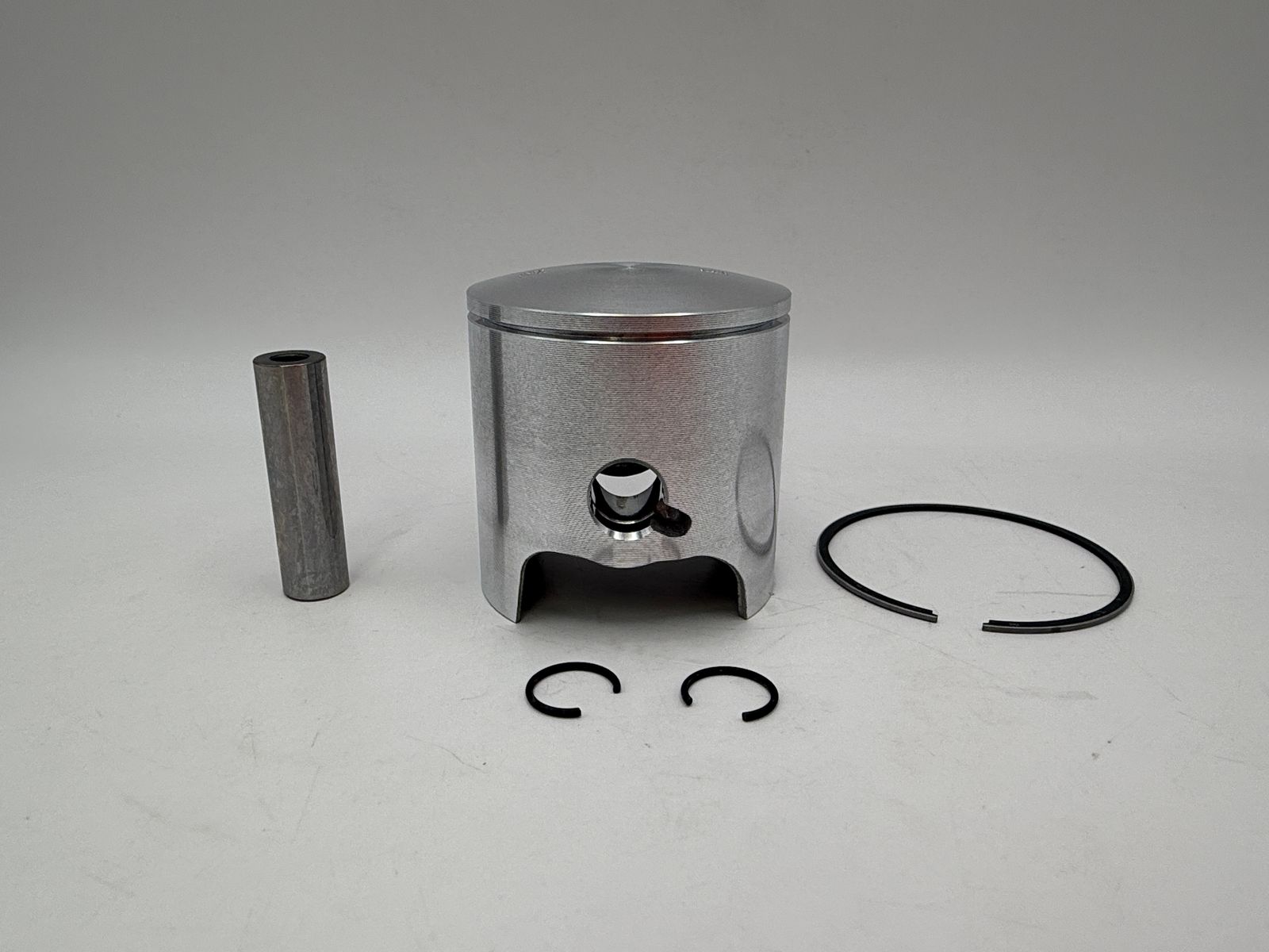 Athena Cast Pistons - 131034ACU image