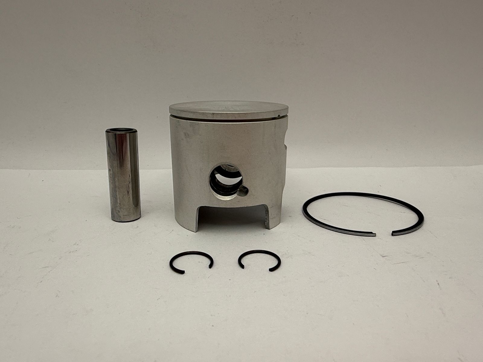 Athena Cast Pistons - 134004ACU image