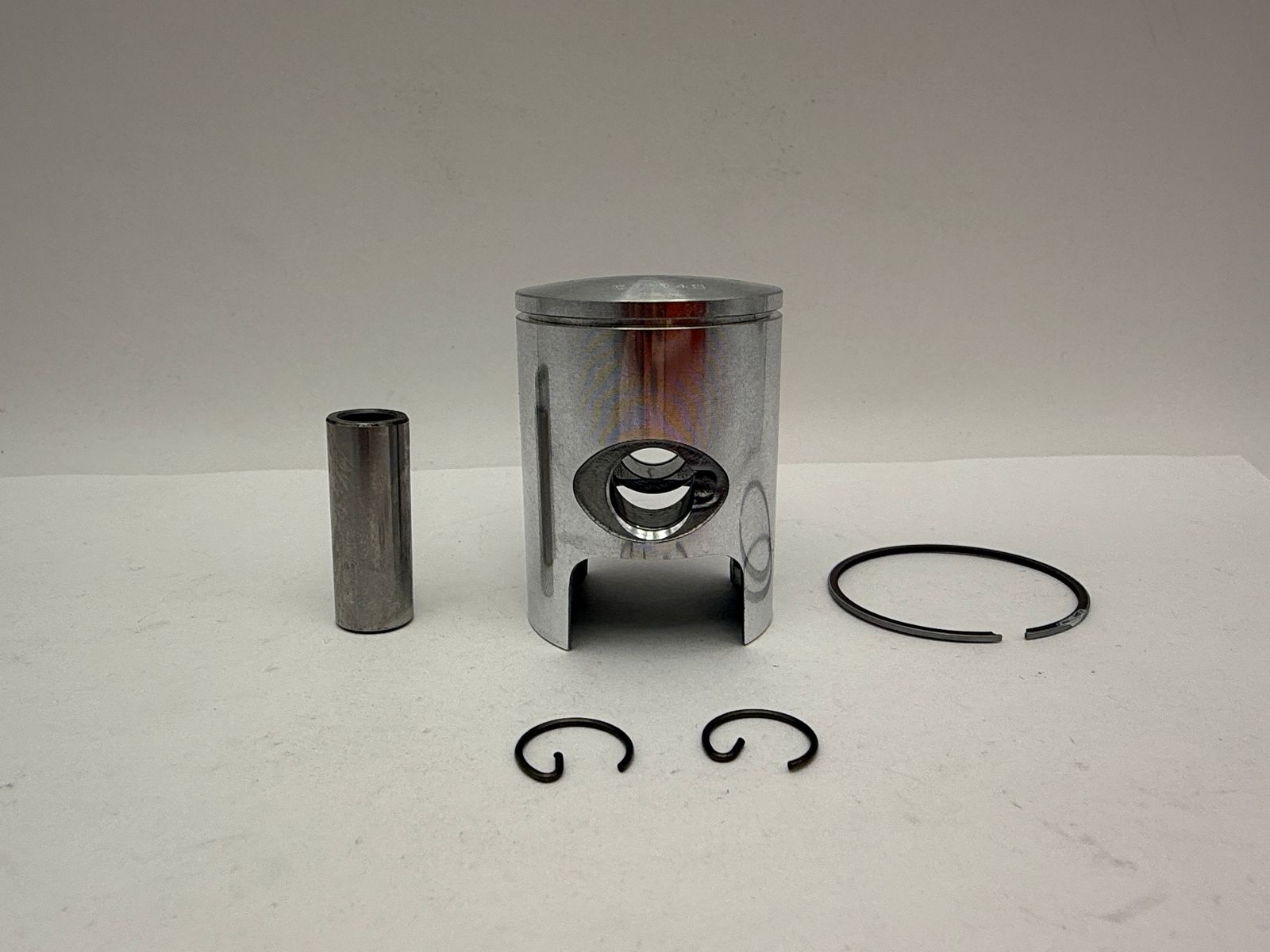 Athena Cast Pistons - 135153ACB image