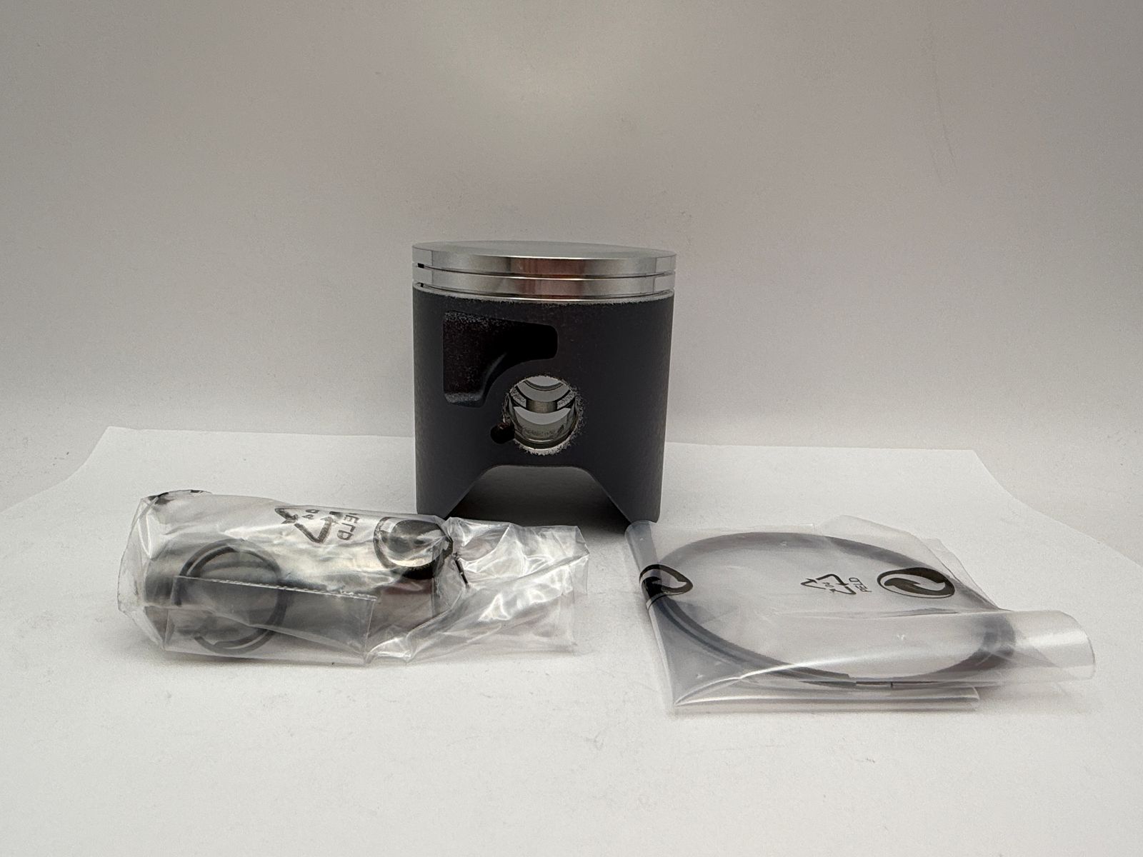 Athena Cast Pistons - 135772ACB image