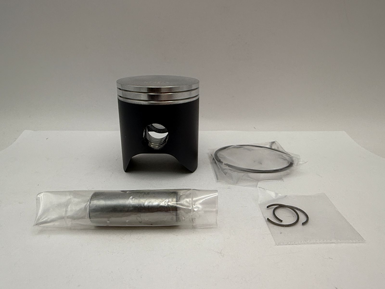 Athena Cast Pistons - 135776ACB image