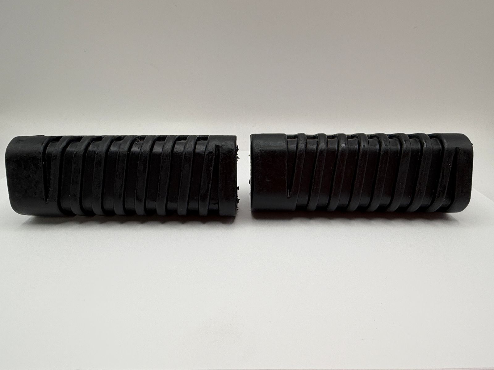 Footrest Rubbers - 250016H image