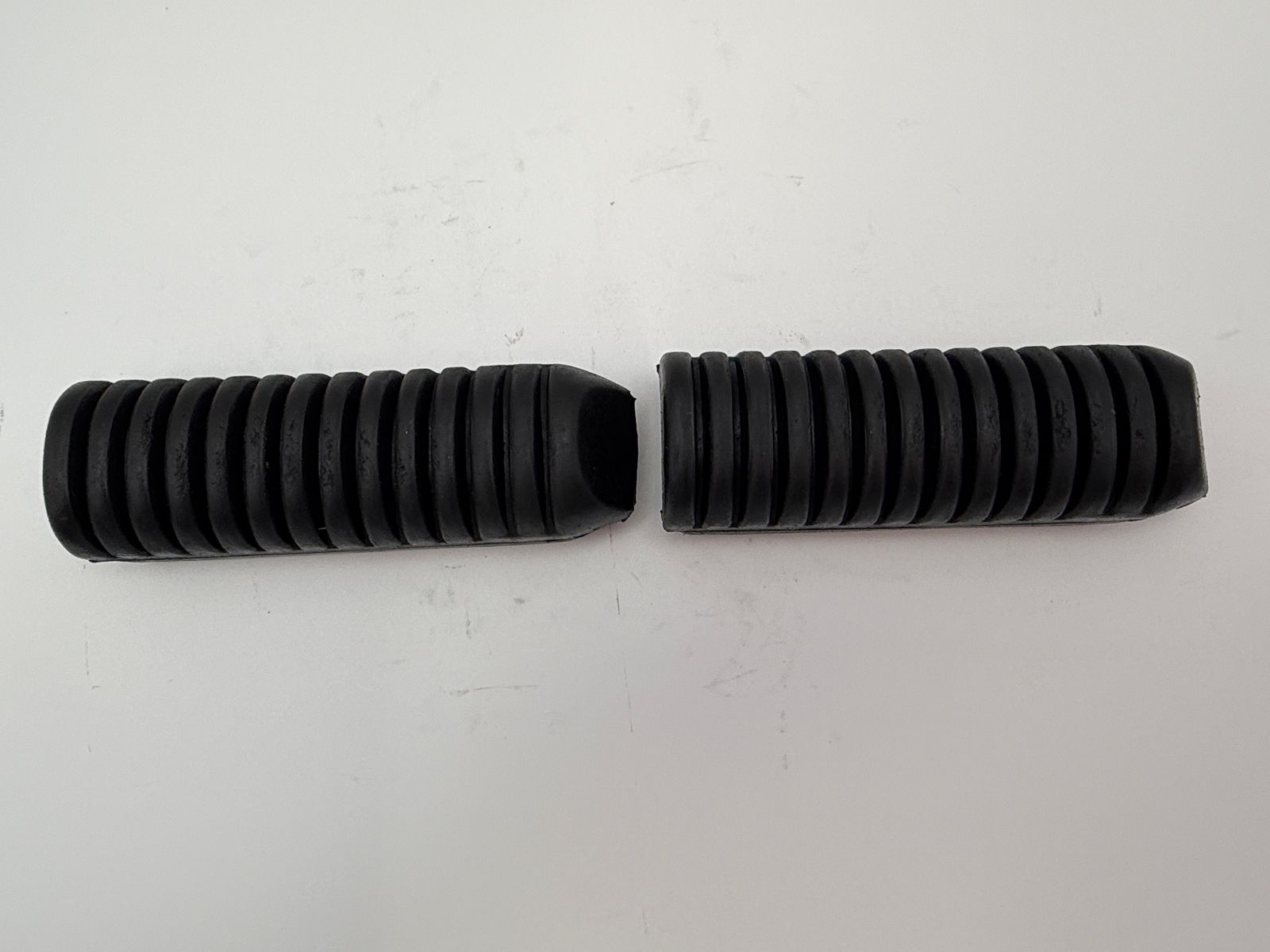 Footrest Rubbers - 253767H image