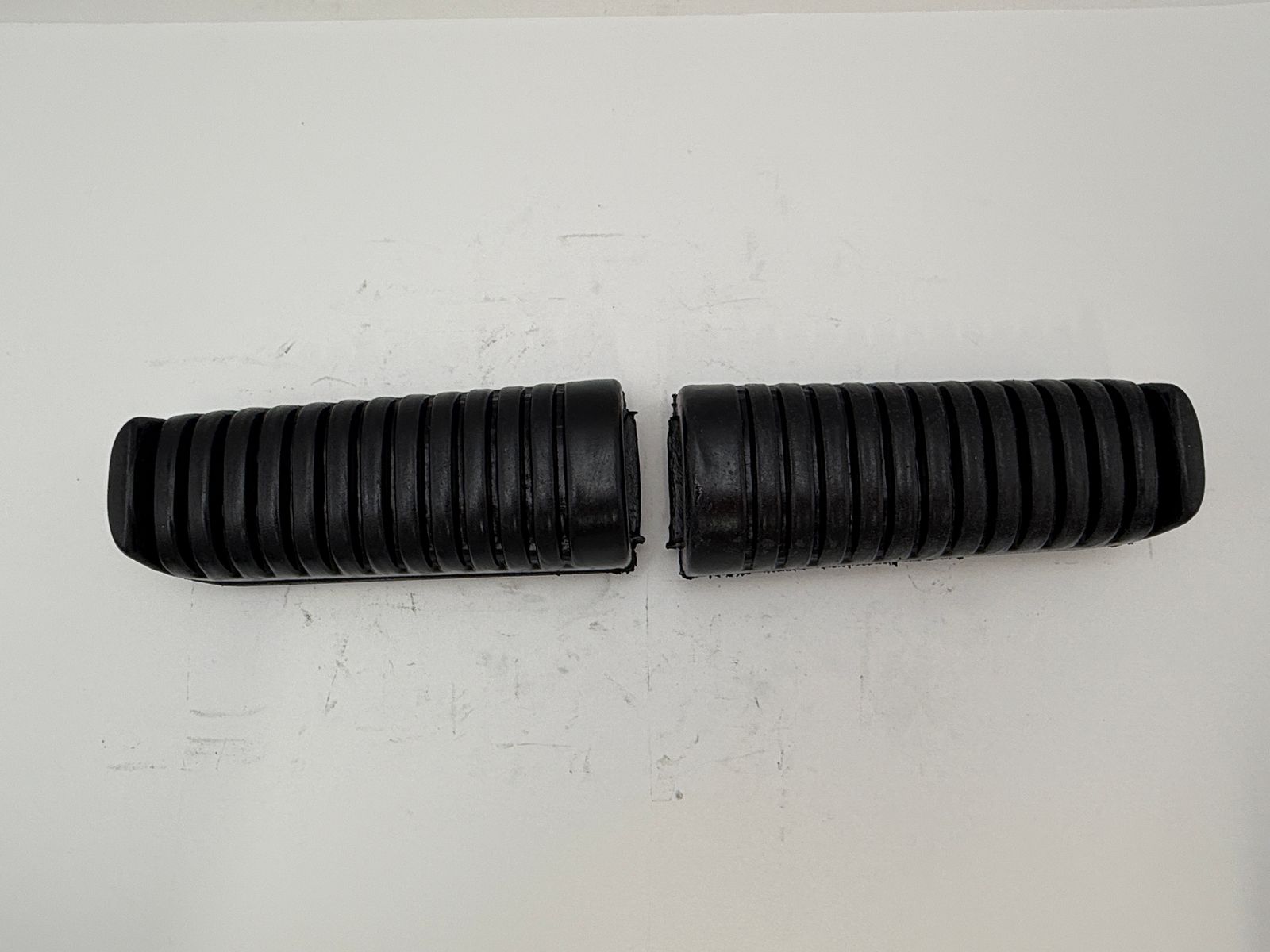 Footrest Rubbers - 254915H image