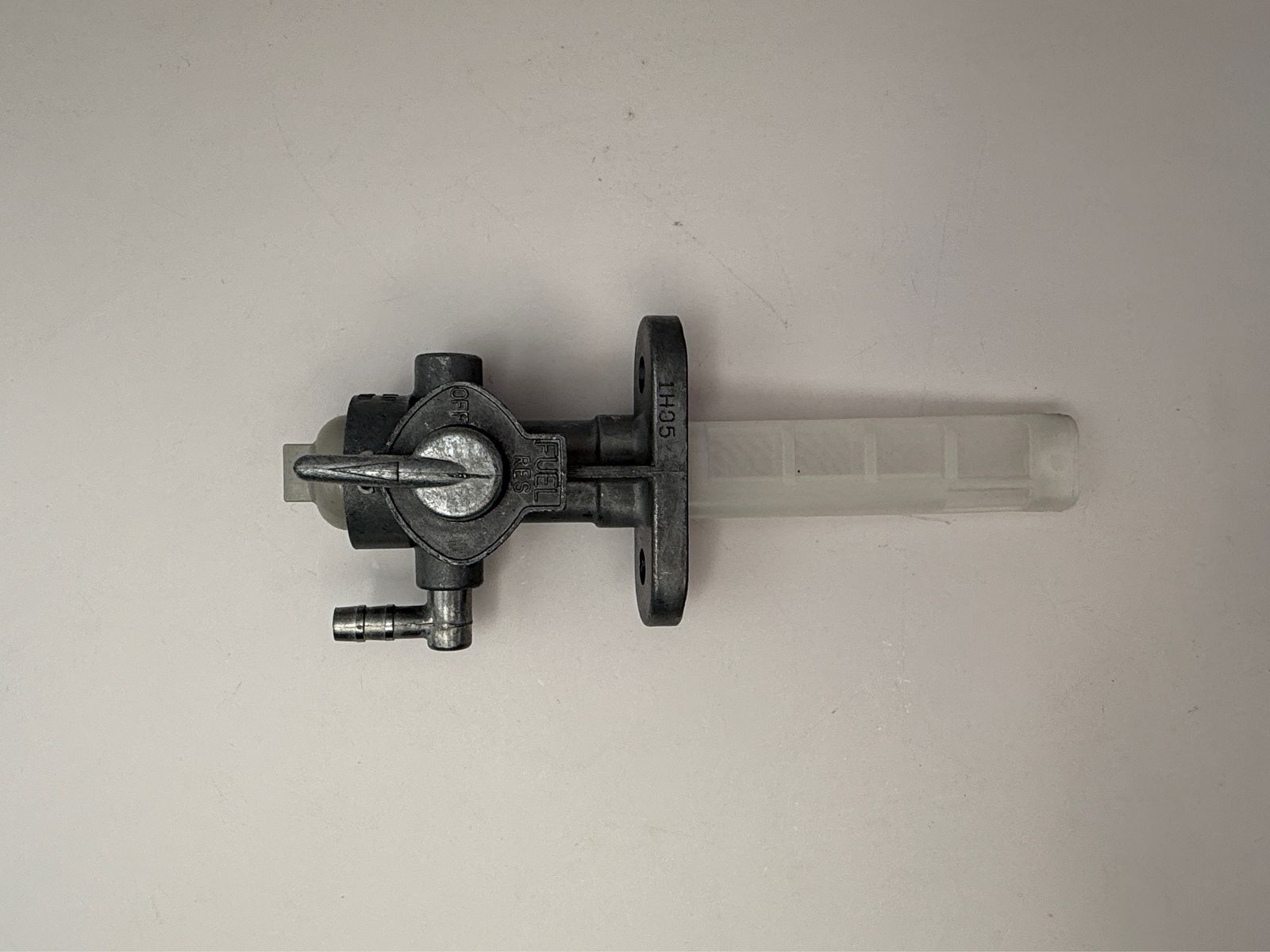 Tourmax Fuel Taps - 340314T image