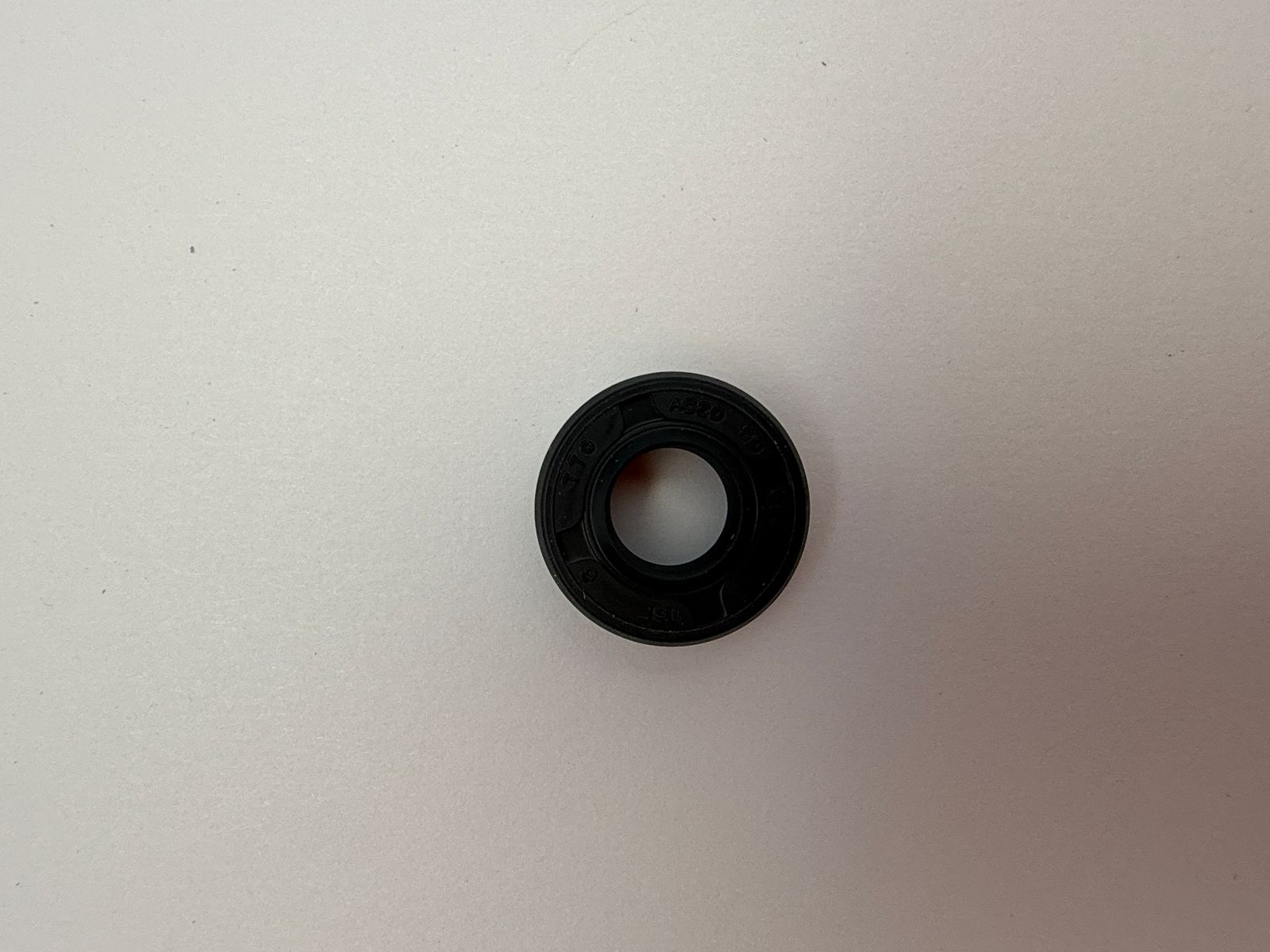 Oil Seals - 511610H image