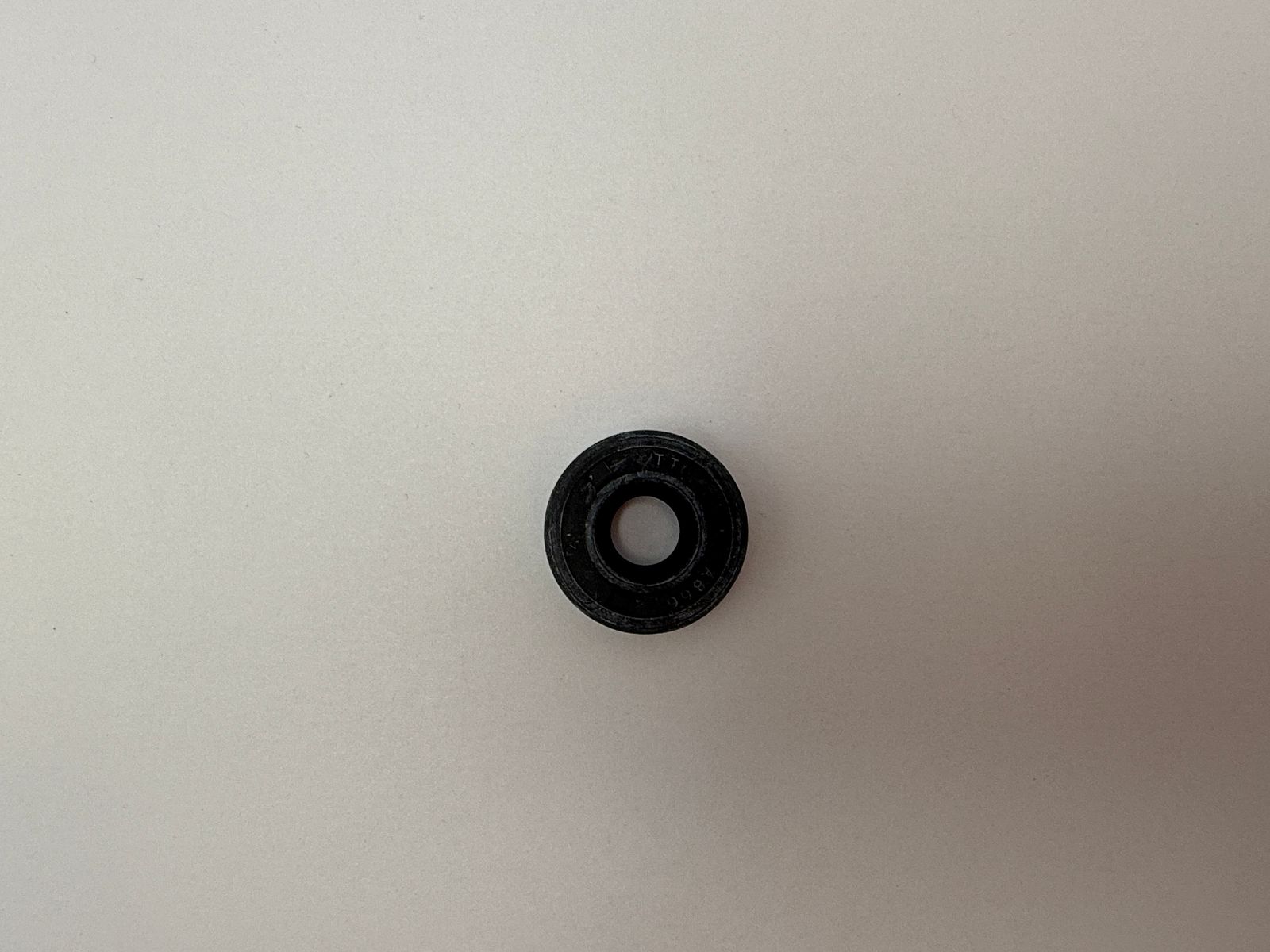 Oil Seals - 511810H image