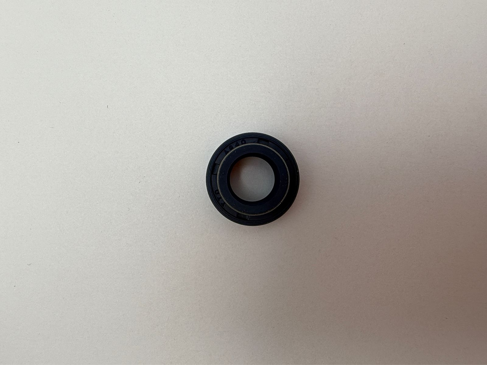 Oil Seals - 511840H image
