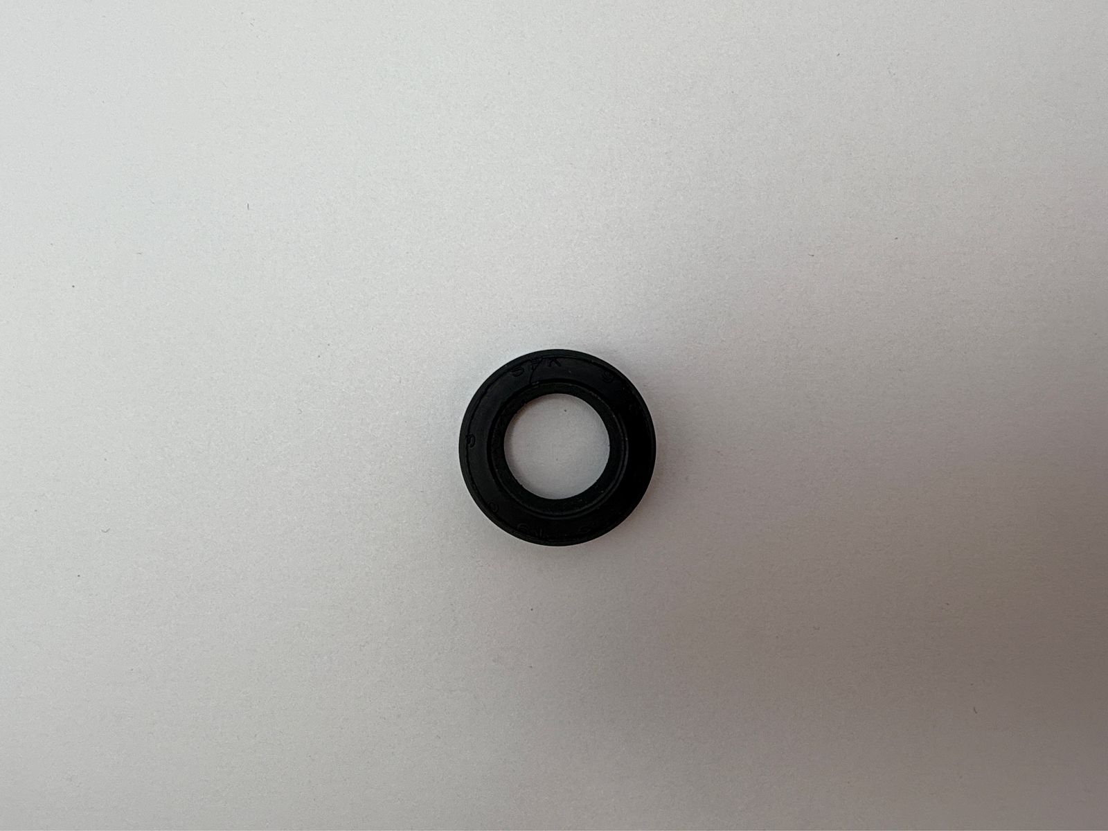 Oil Seals - 511915H image