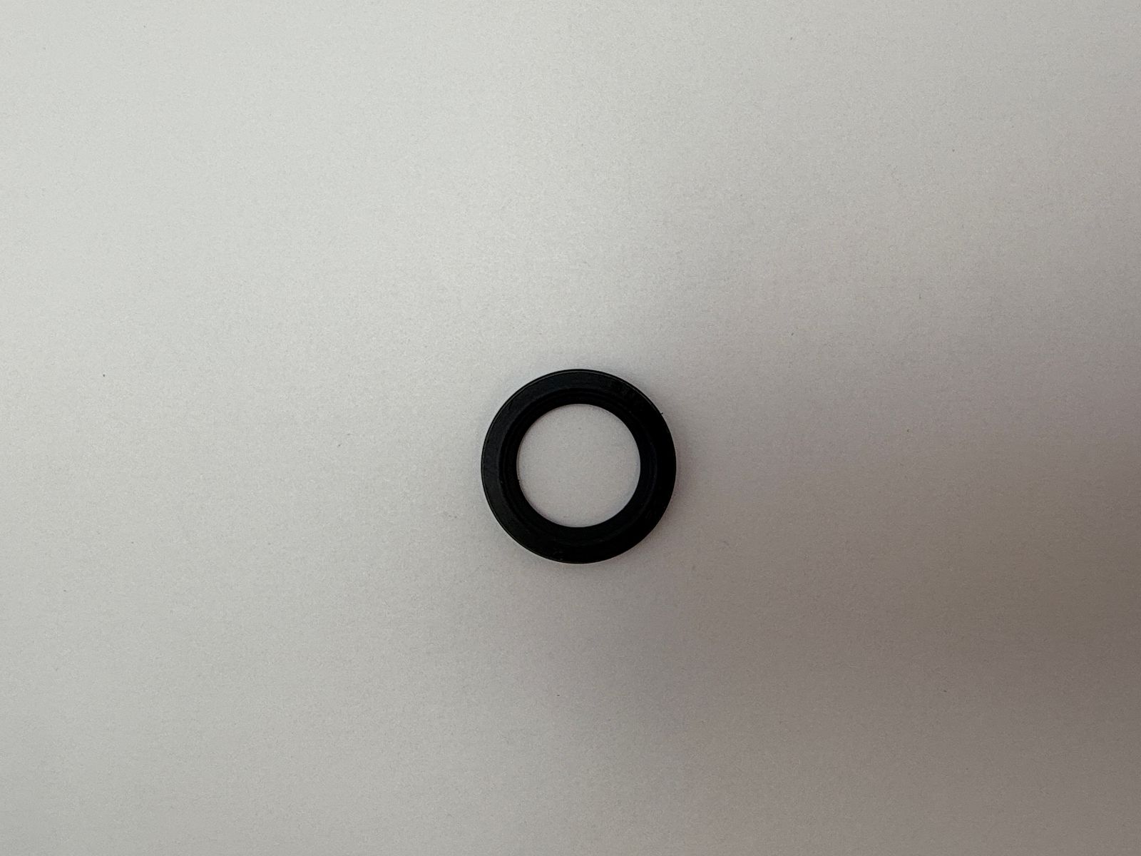 Oil Seals - 512025H image