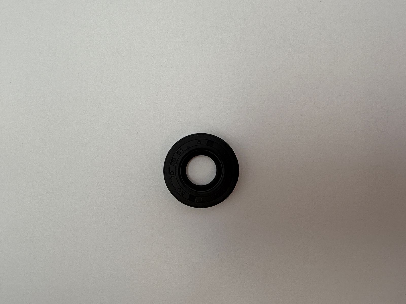 Oil Seals - 512110H image