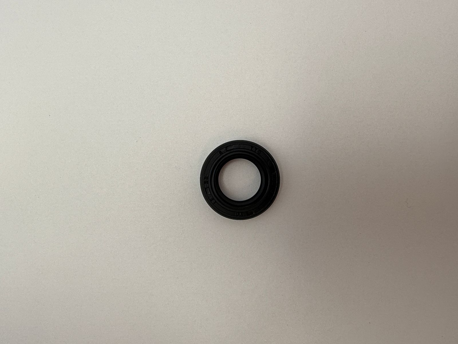 Oil Seals - 512235H image