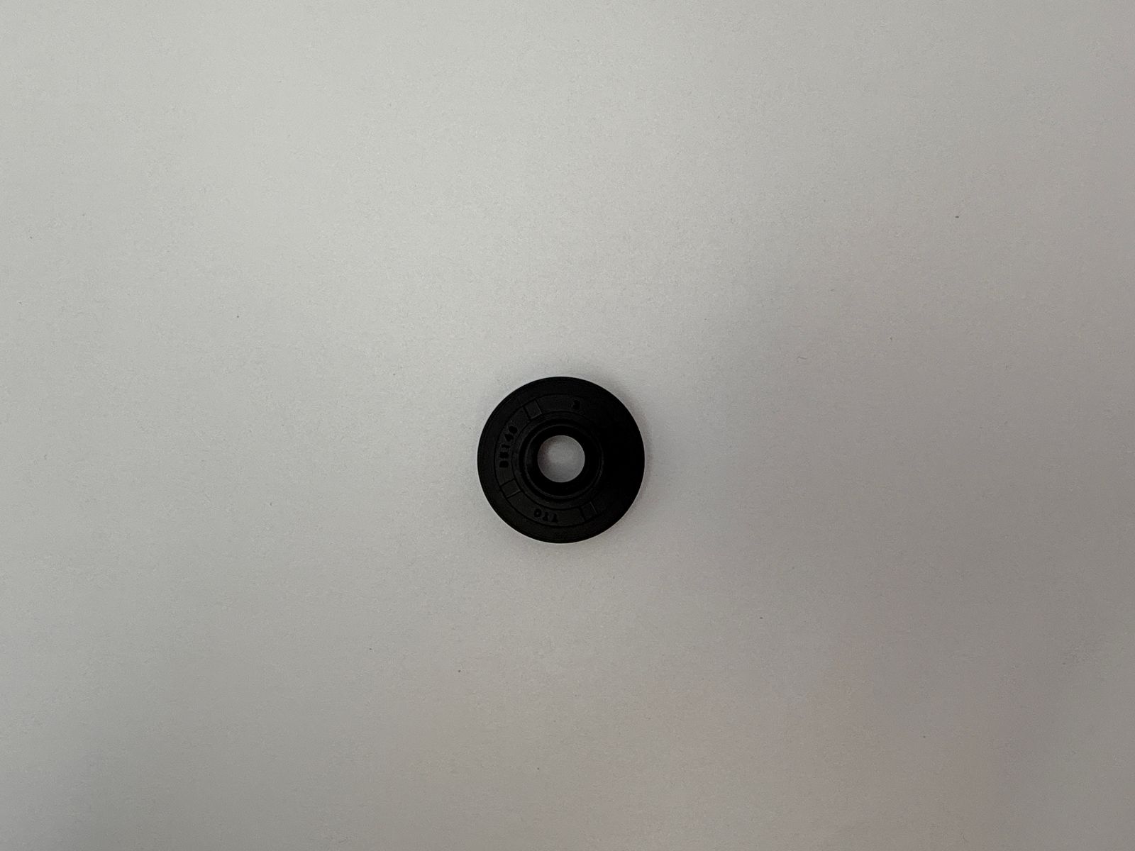 Oil Seals - 512510H image