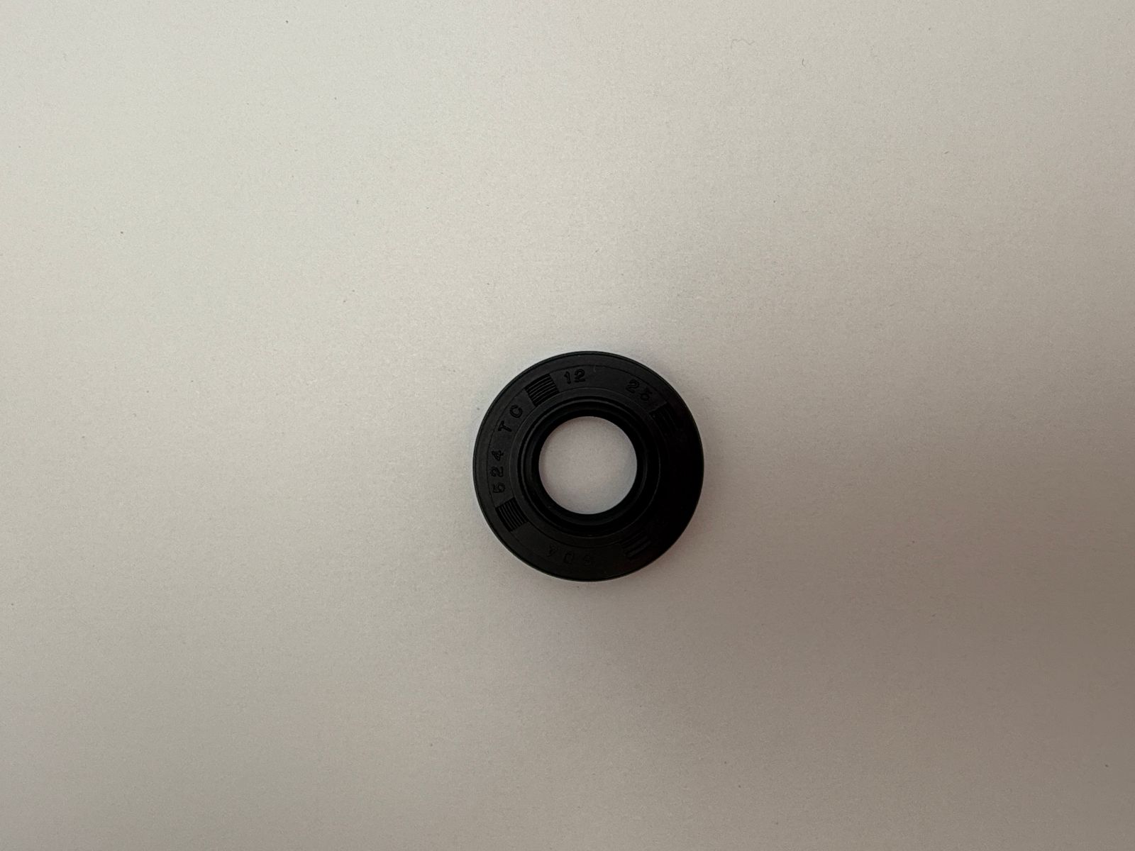 Oil Seals - 512525H image