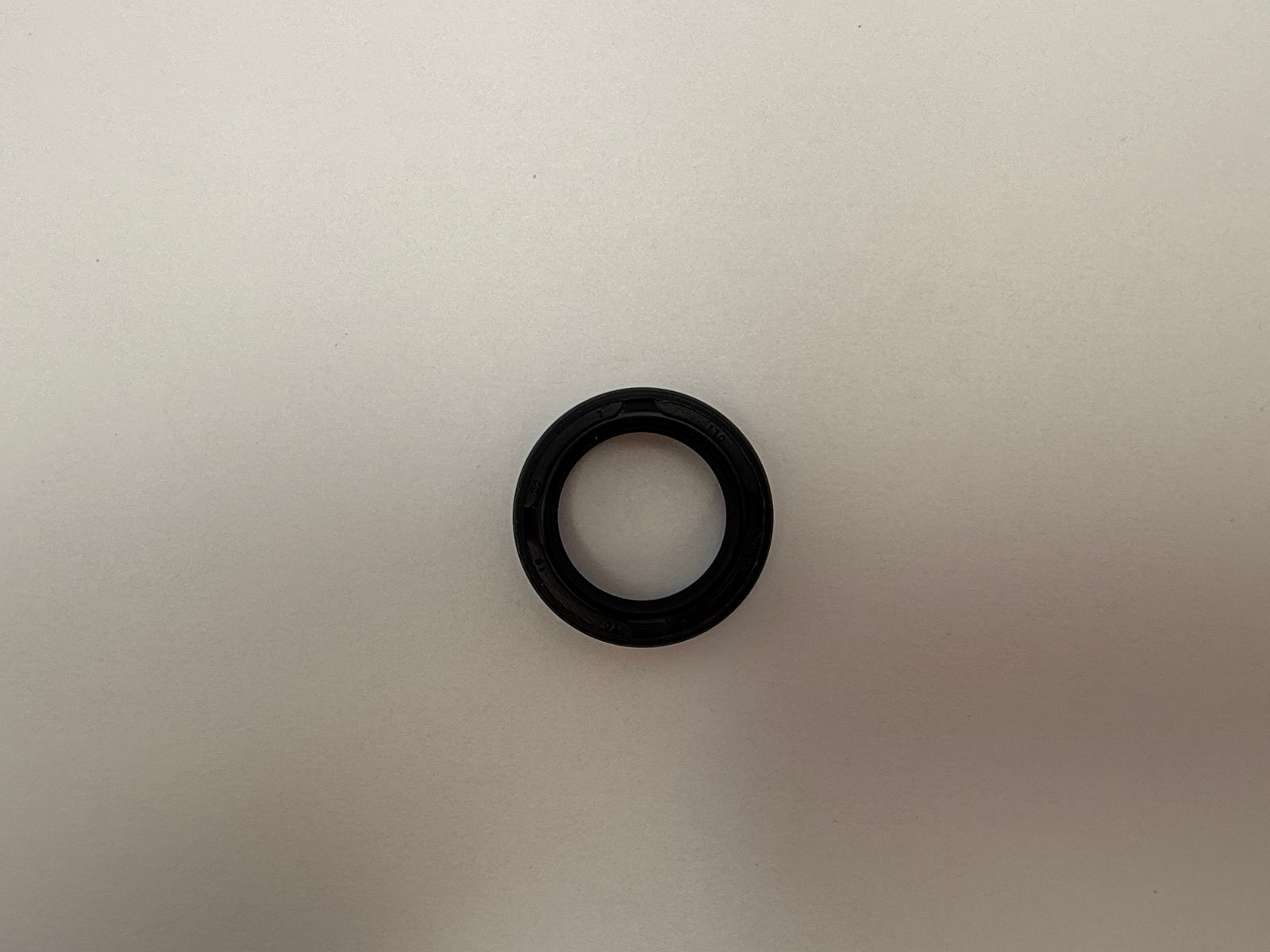 Oil Seals - 512580H image
