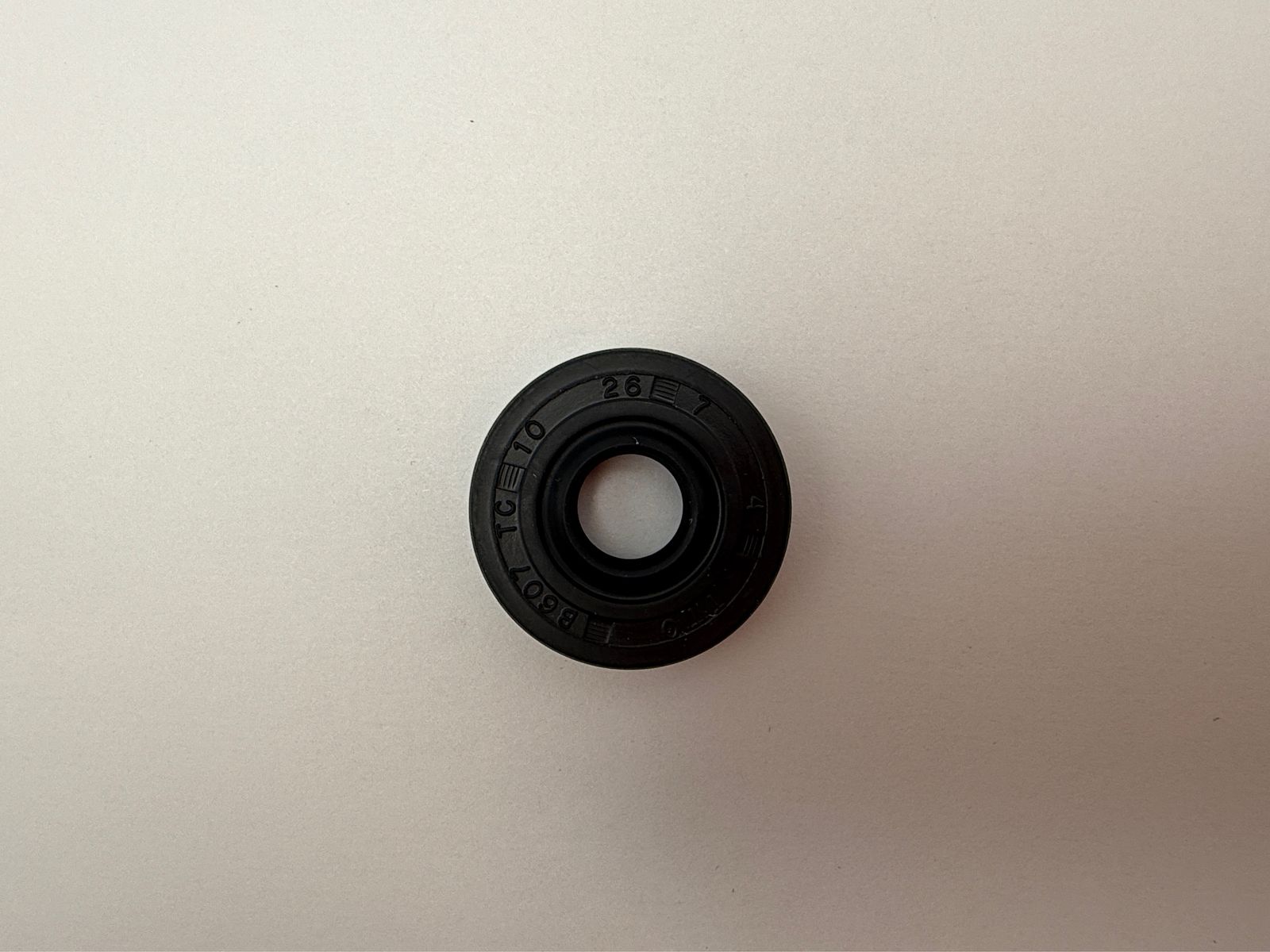 Oil Seals - 512610H image