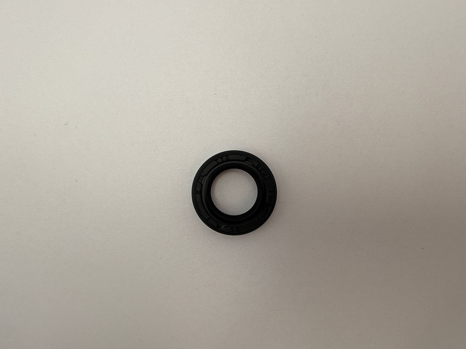Oil Seals - 512630H image