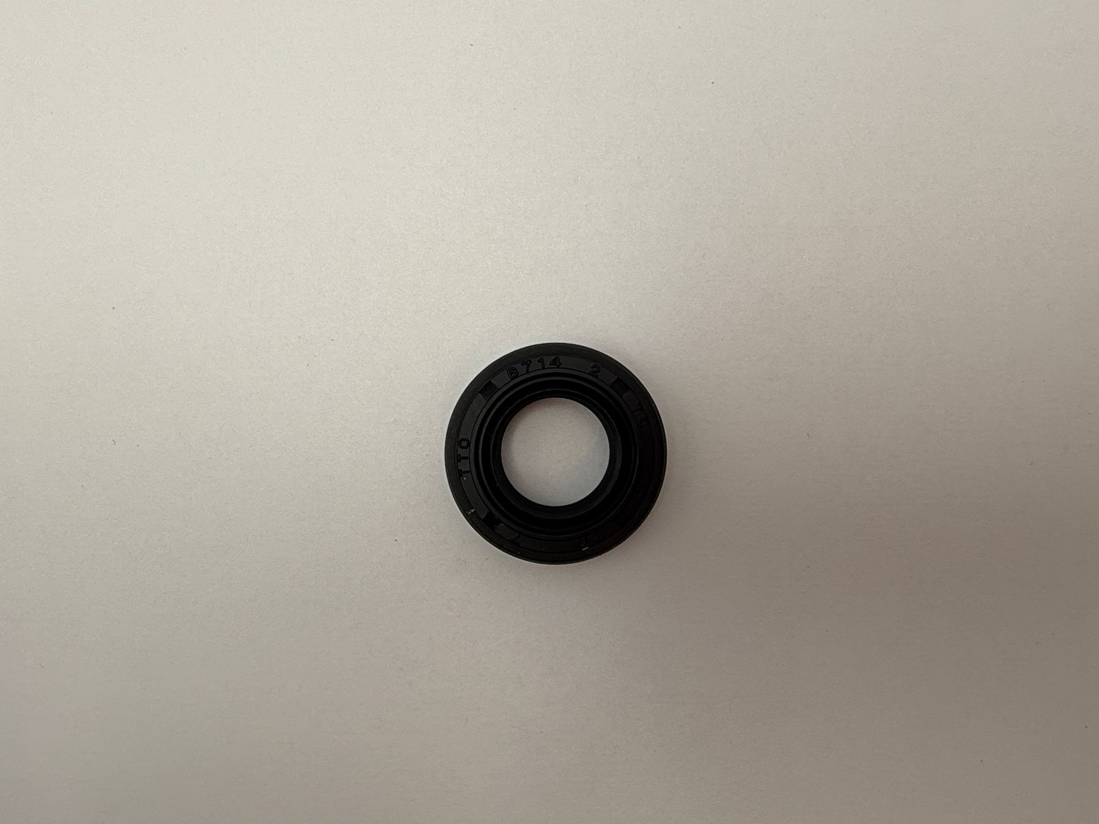 Oil Seals - 512710H image