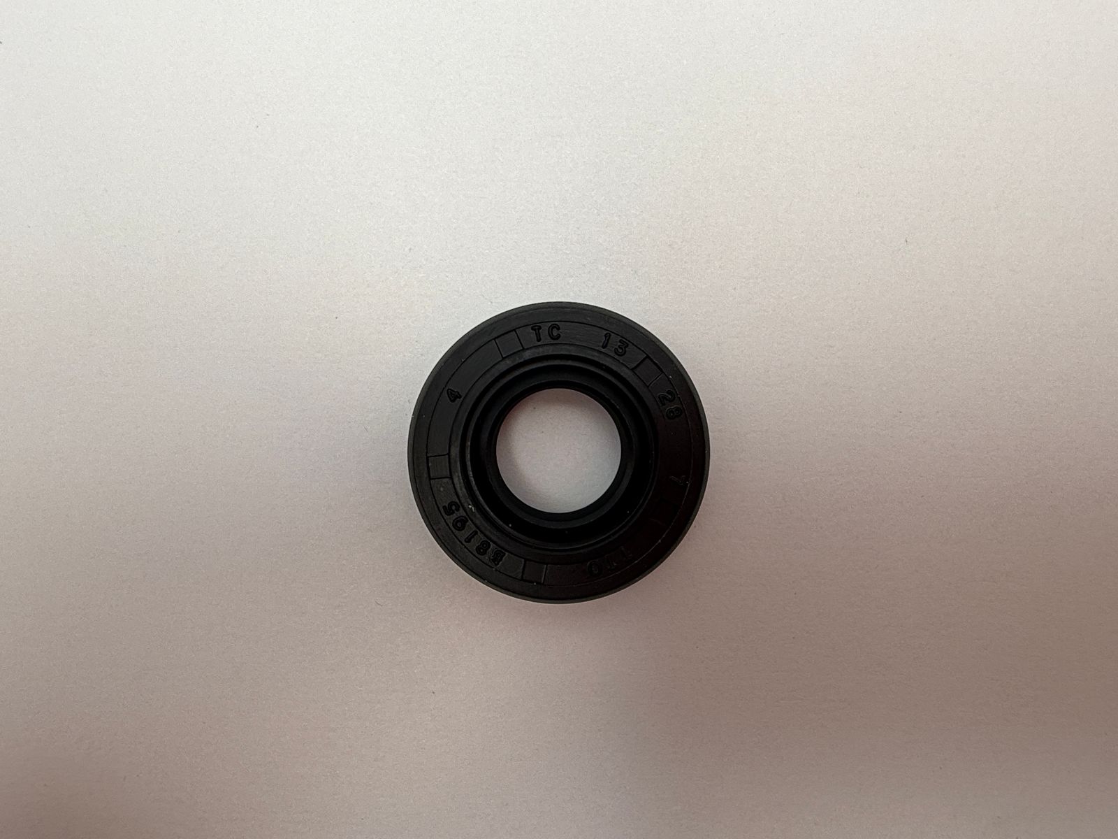 Oil Seals - 512810H image