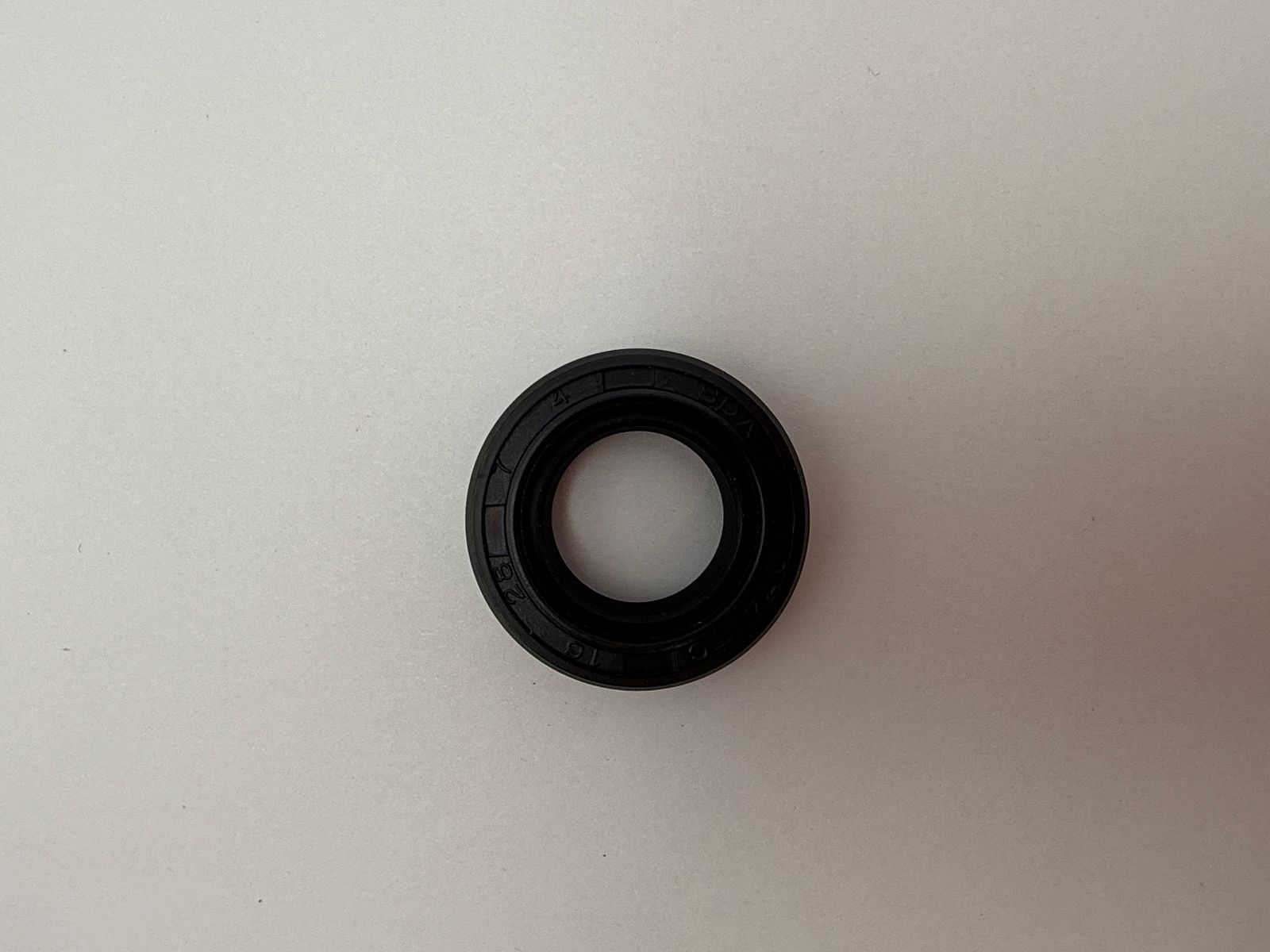 Oil Seals - 512825H image