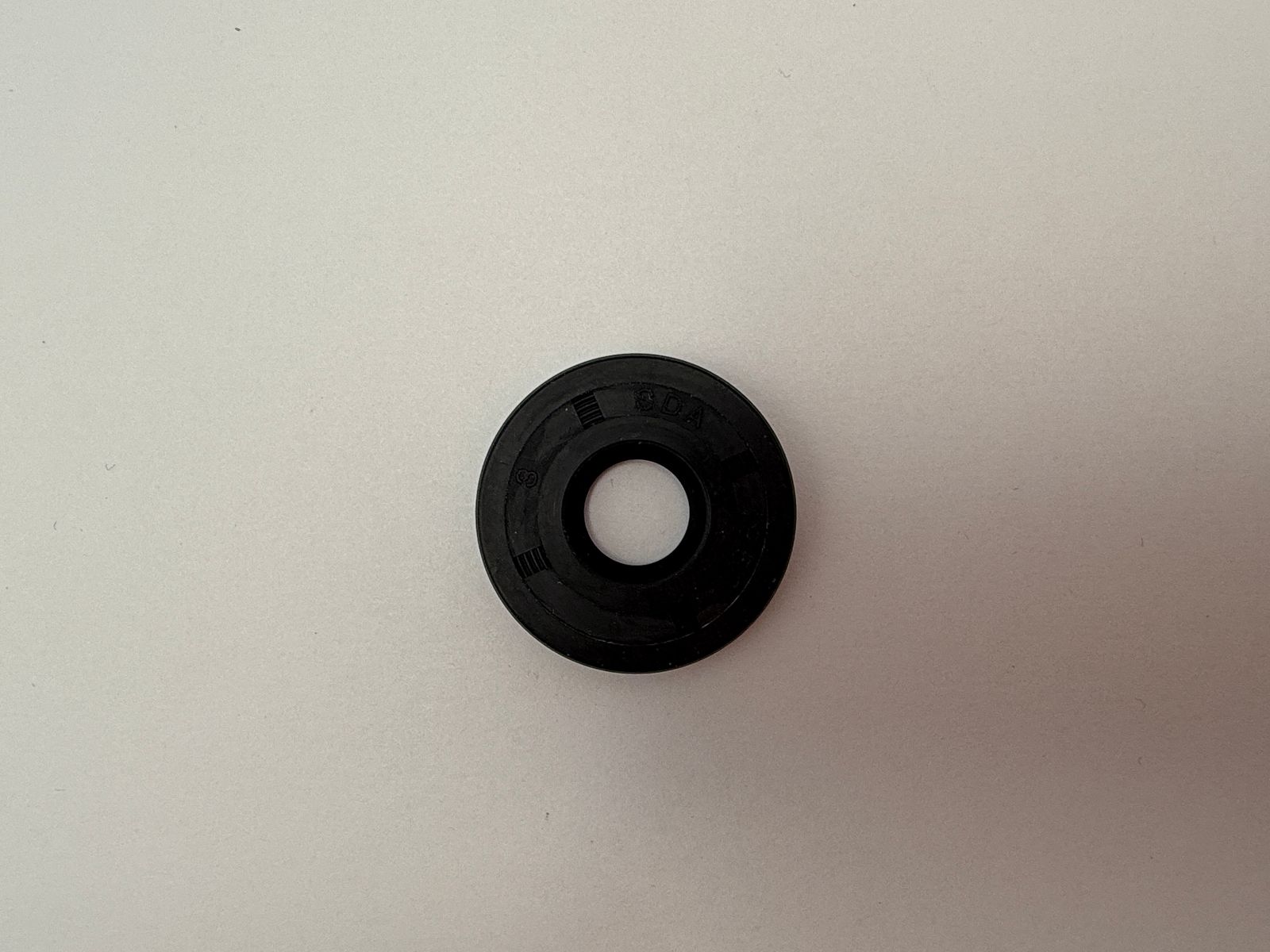 Oil Seals - 512880H image