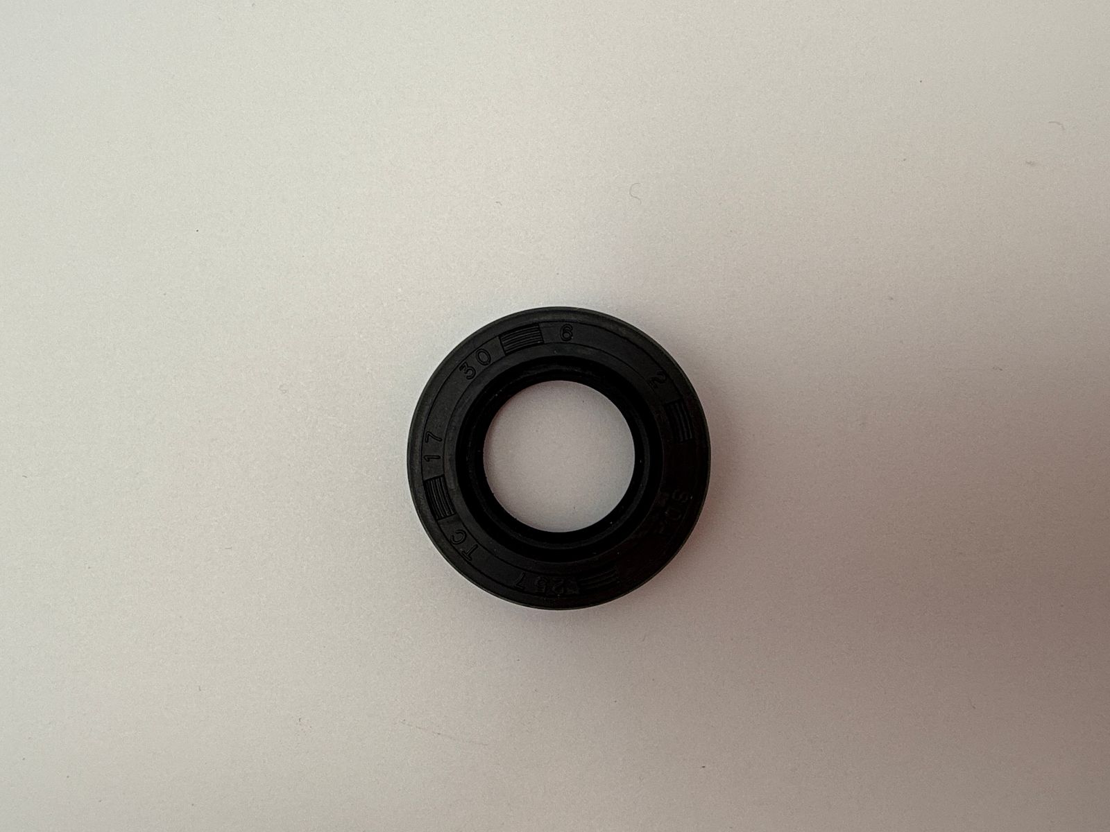 Oil Seals - 513037H image