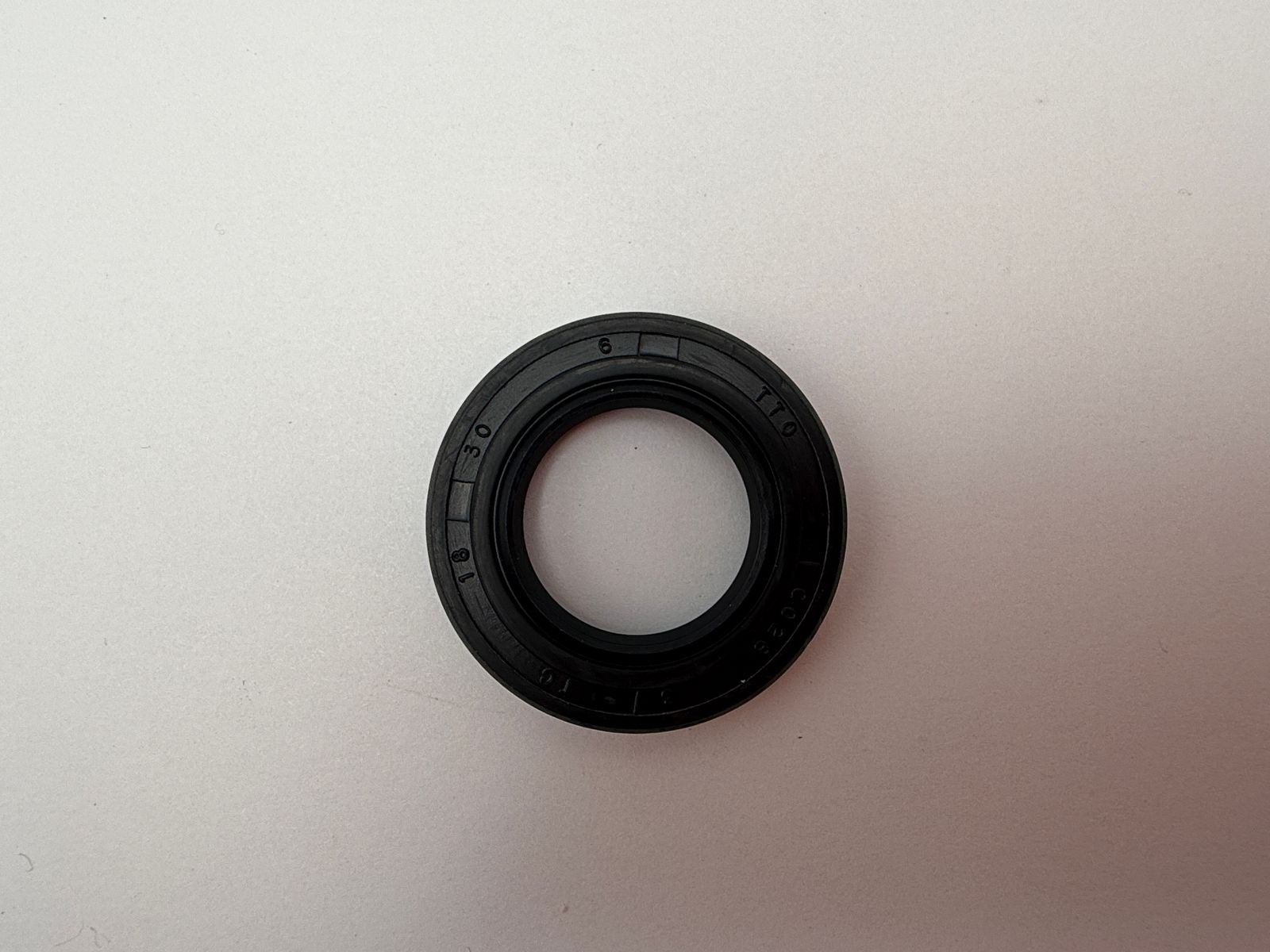 Oil Seals - 513042H image