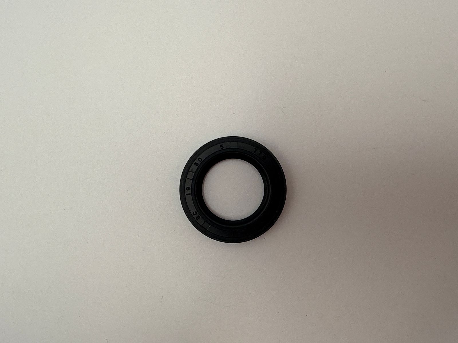 Oil Seals - 513052H image