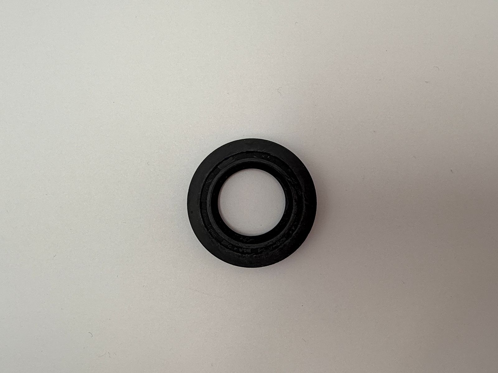 Oil Seals - 513067H image