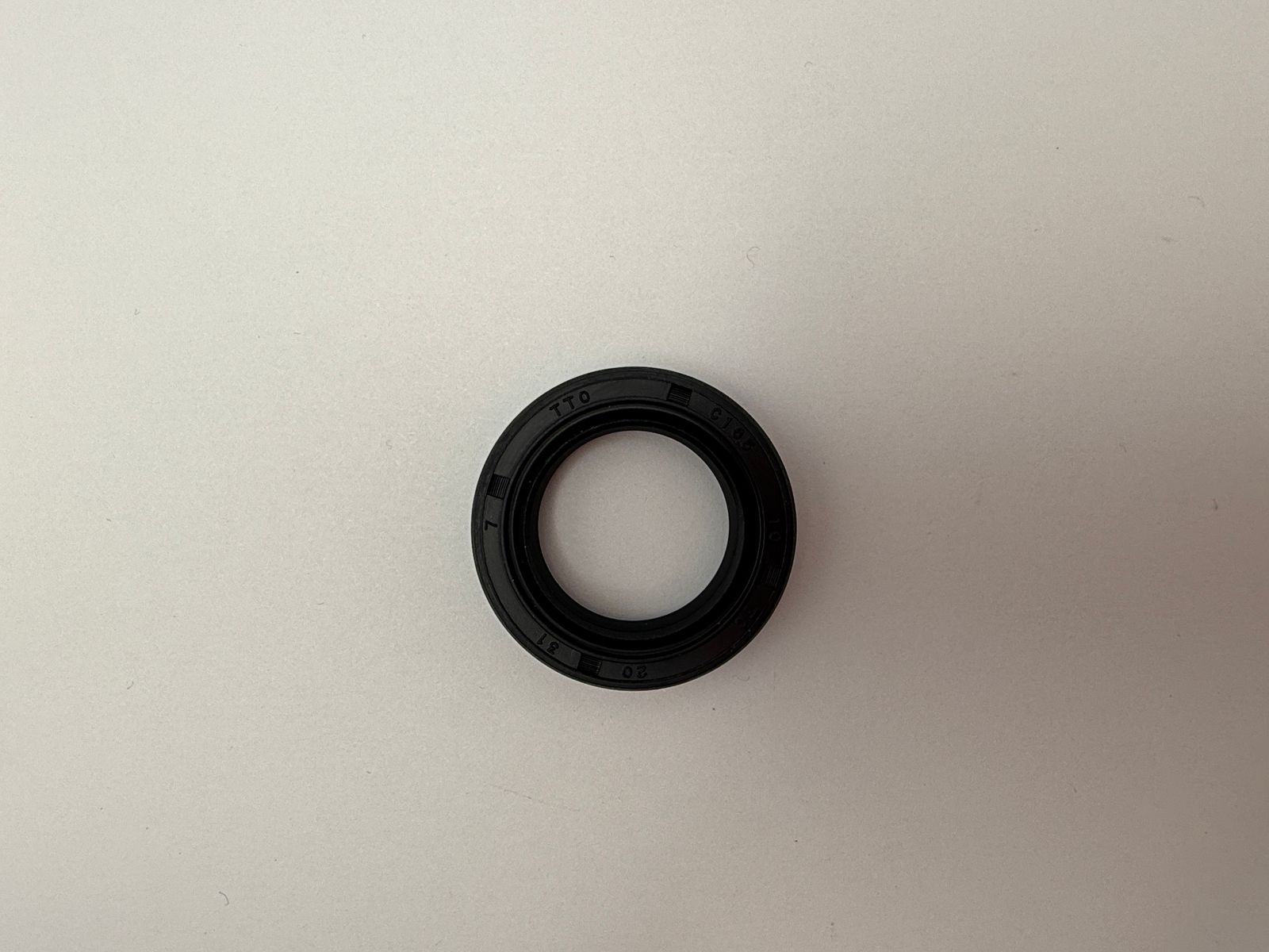 Oil Seals - 513130H image