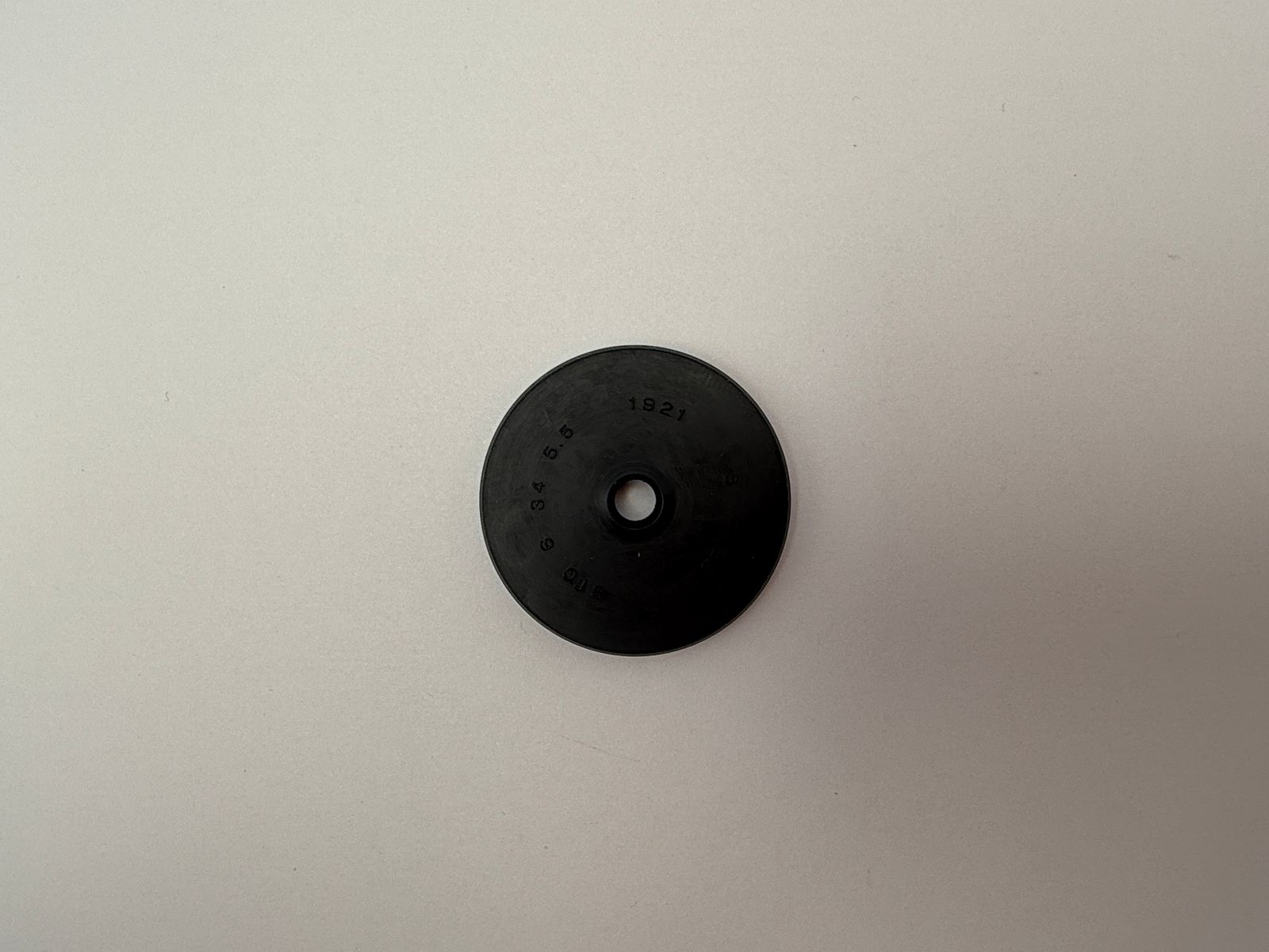 Oil Seals - 513405H image