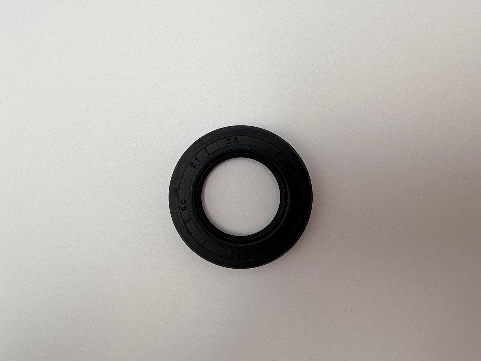 Oil Seals - 513530H image