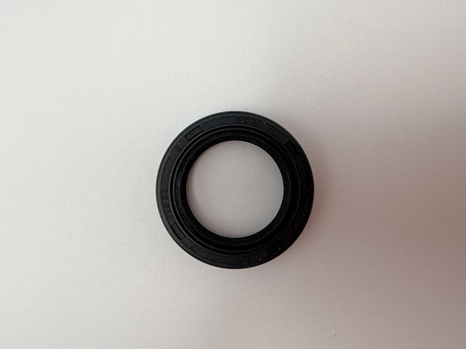 Oil Seals - 513555H image