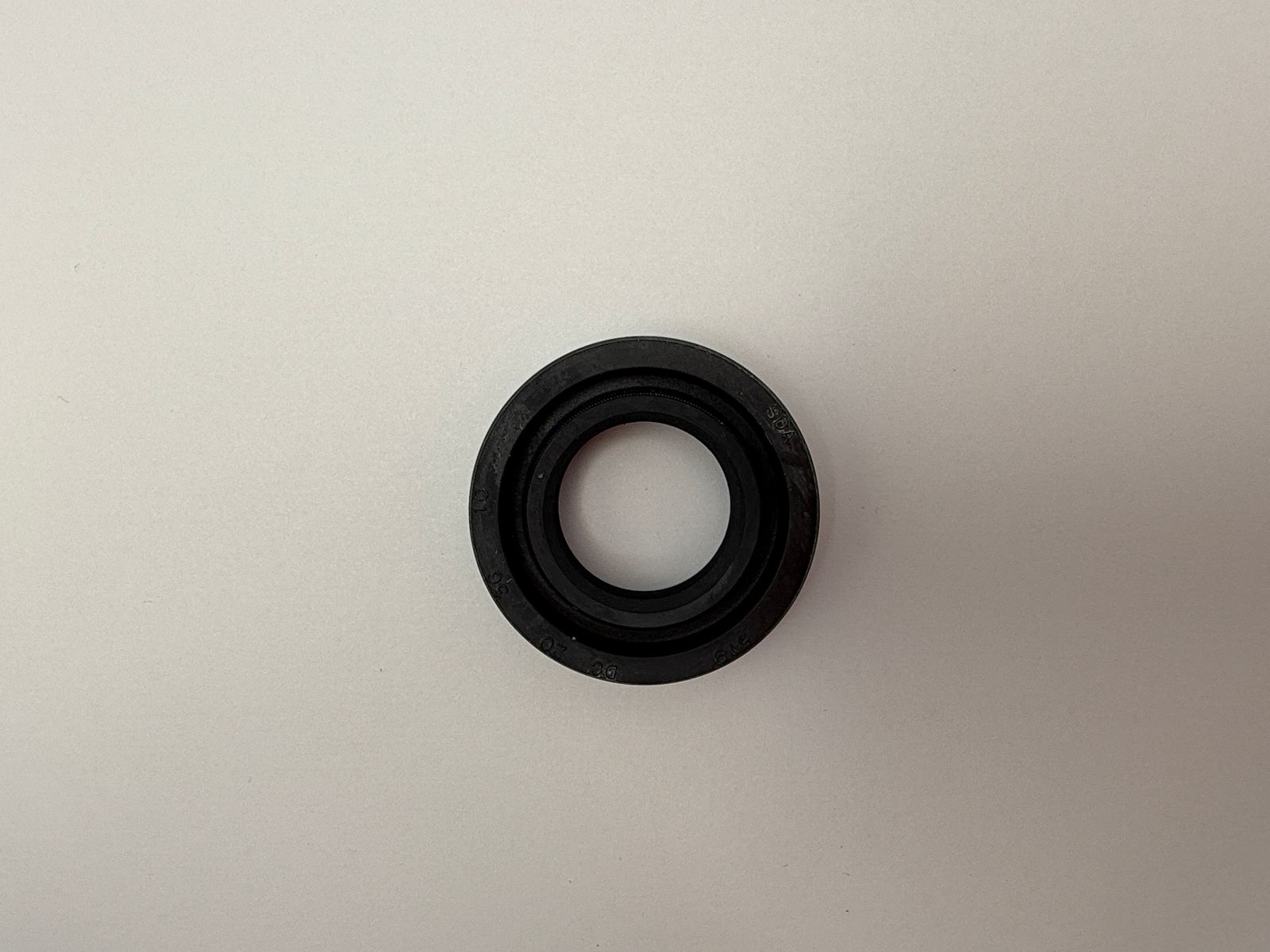 Oil Seals - 513623H image