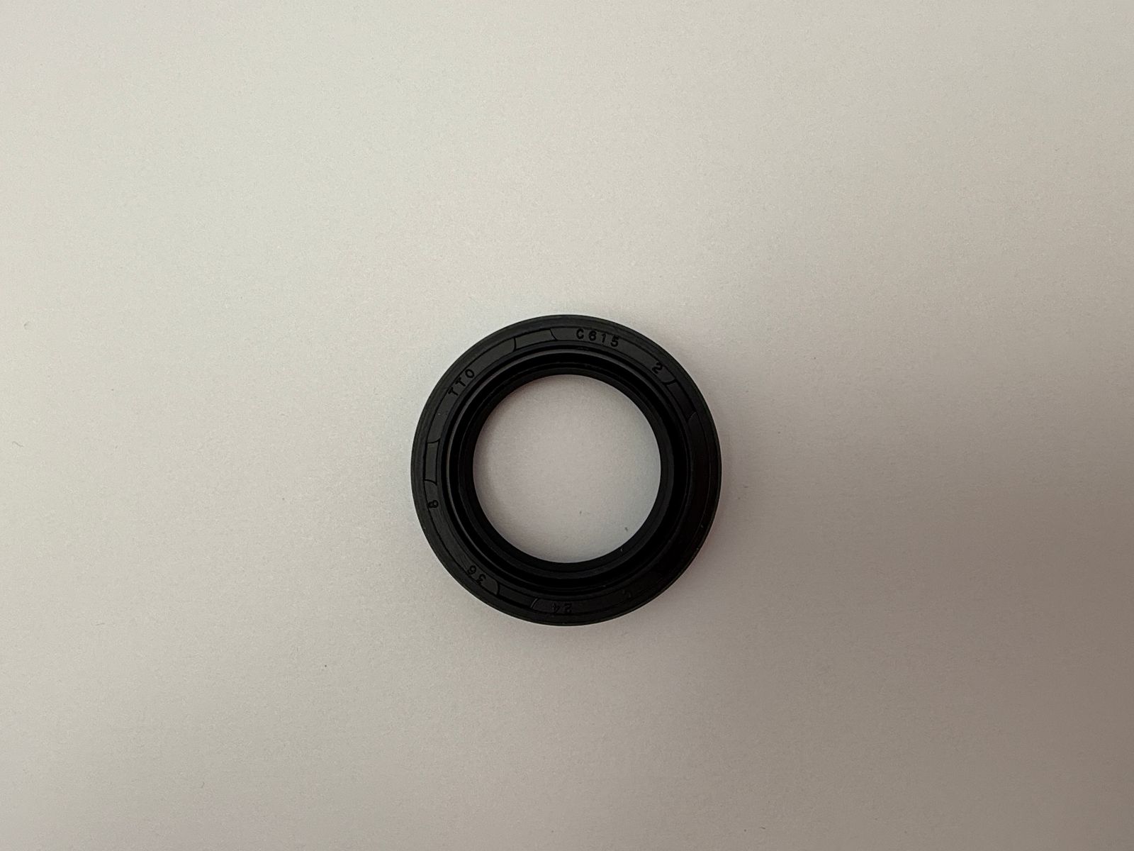 Oil Seals - 513637H image