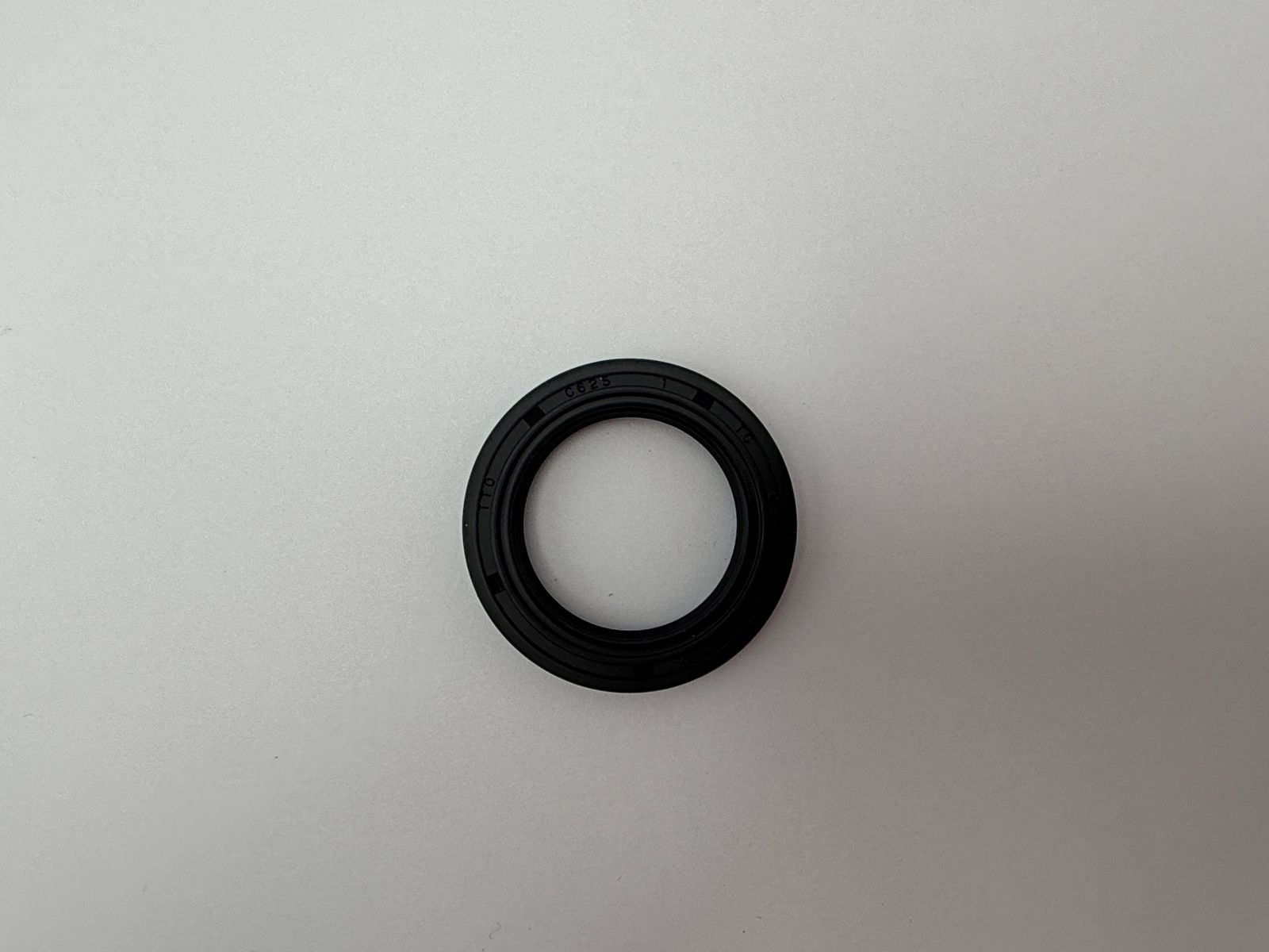 Oil Seals - 513642H image