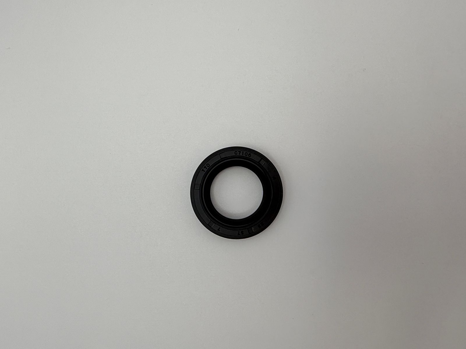 Oil Seals - 513745H image