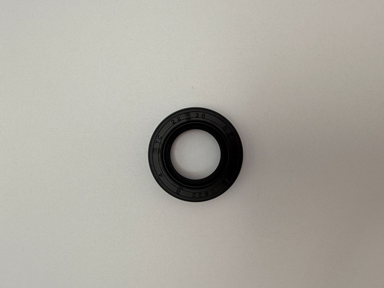 Oil Seals - 513825H image