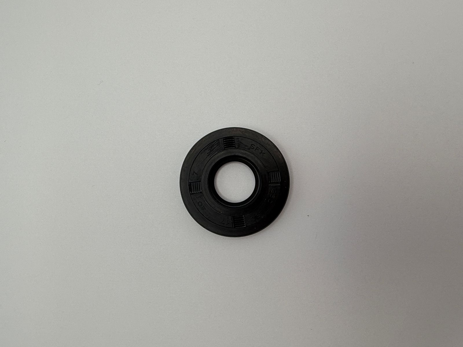 Oil Seals - 514015H image