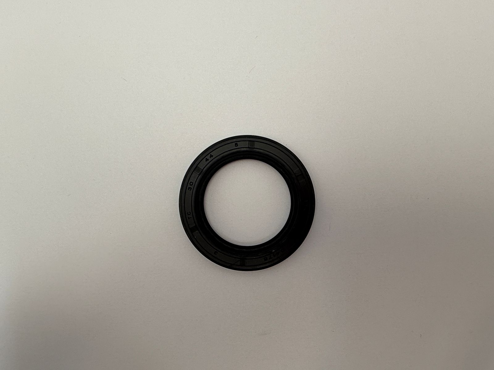 Oil Seals - 514450H image