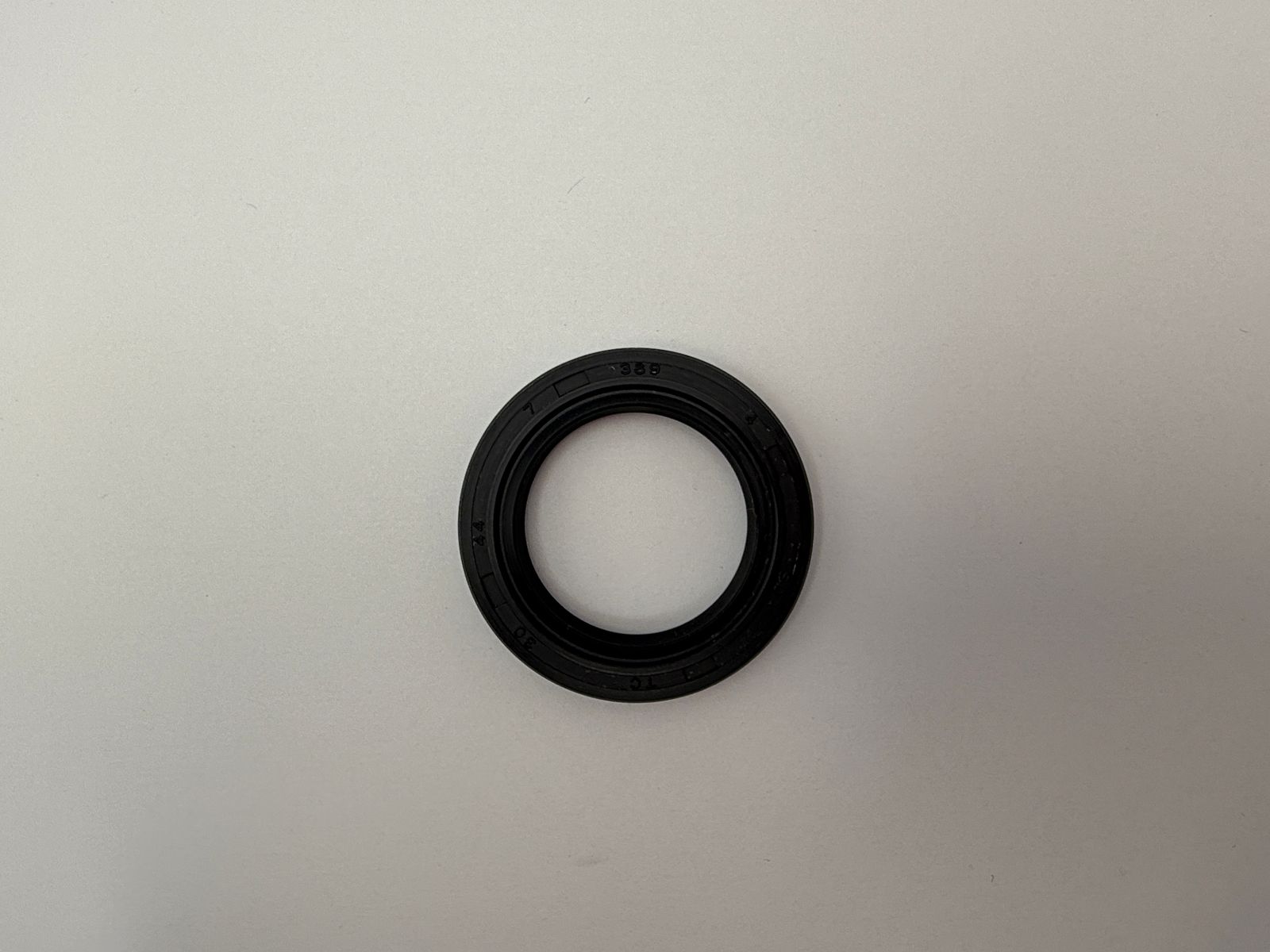 Oil Seals - 514452H image