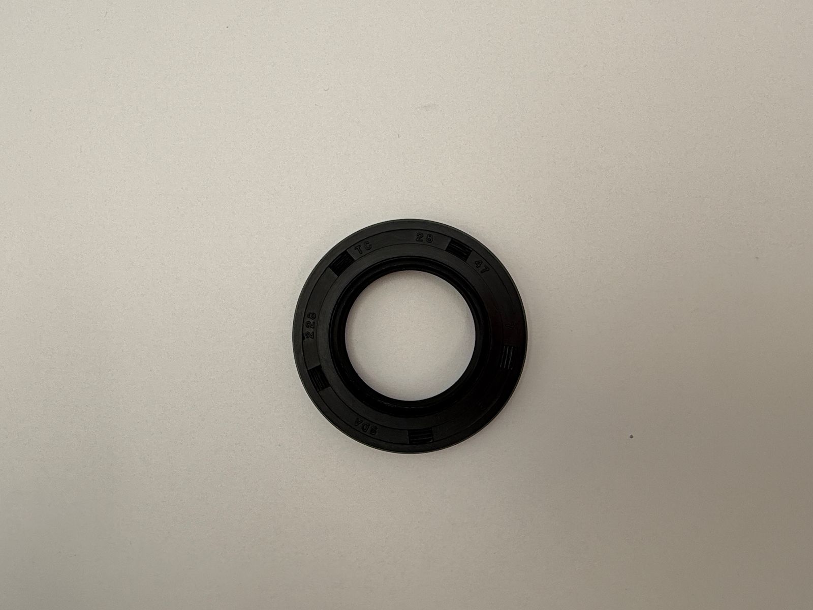 Oil Seals - 514753H image