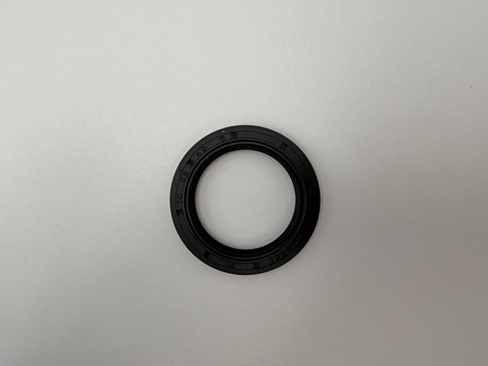 Oil Seals - 514930H image