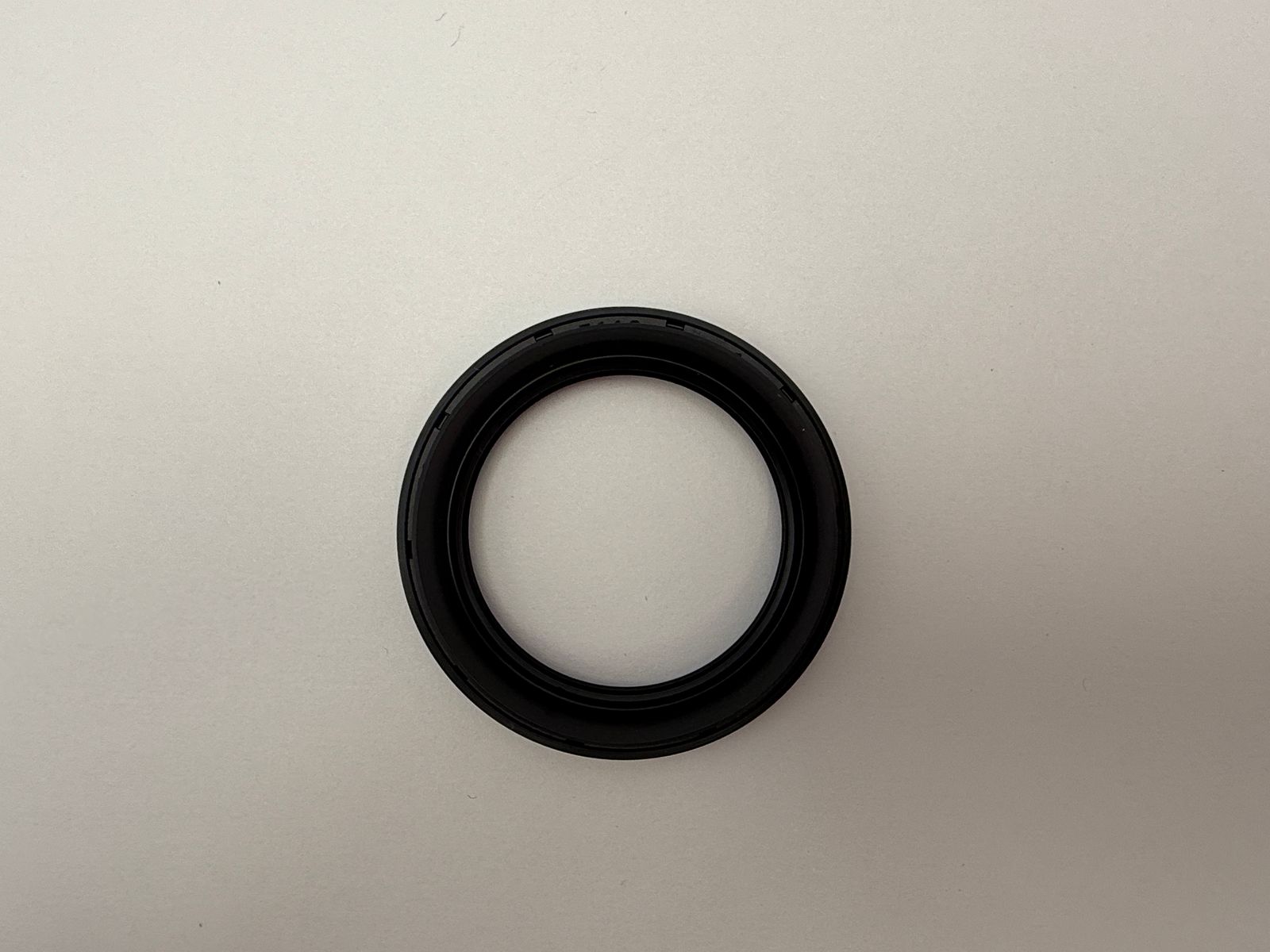 Oil Seals - 515125H image