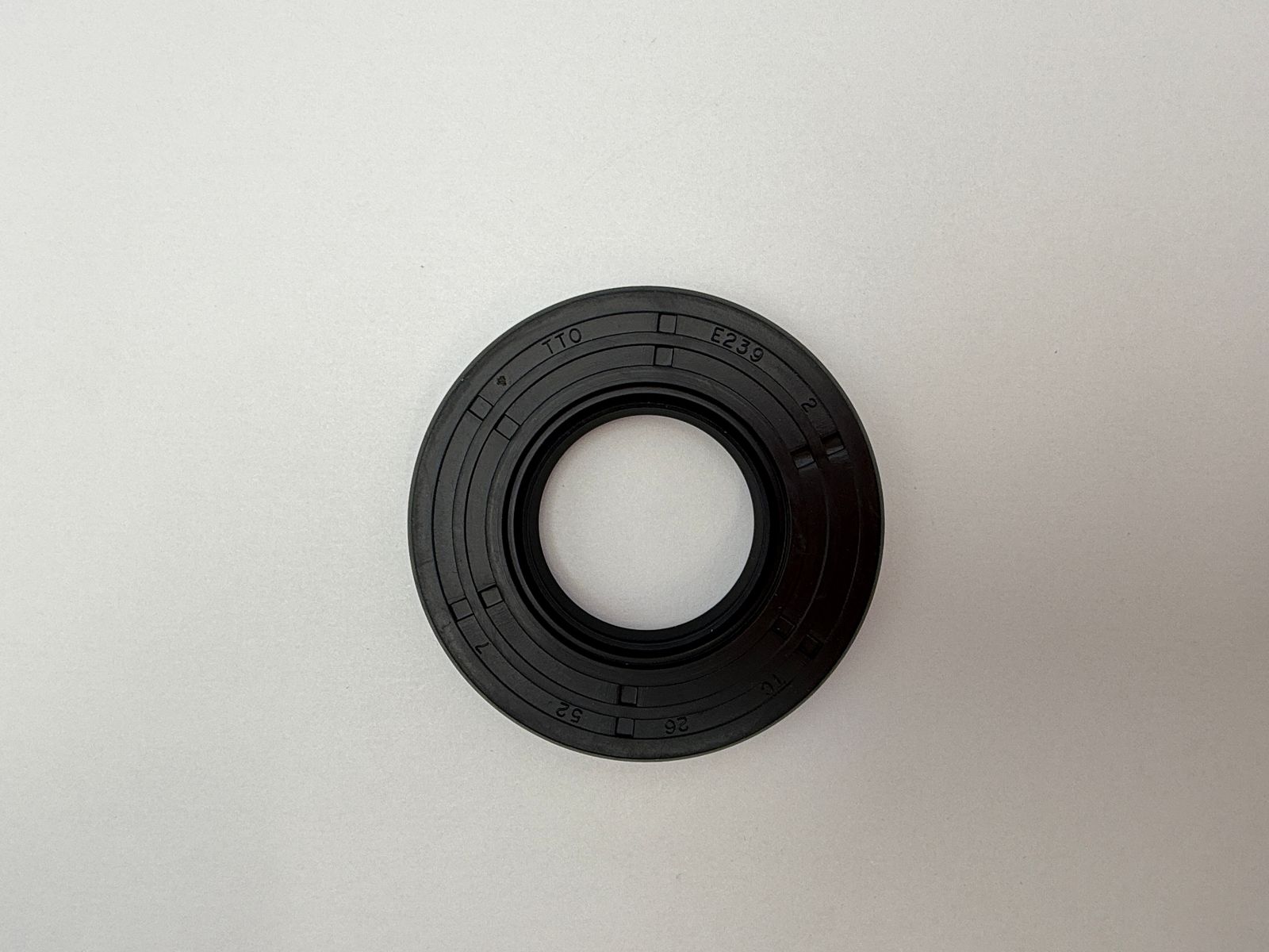 Oil Seals - 515230H image