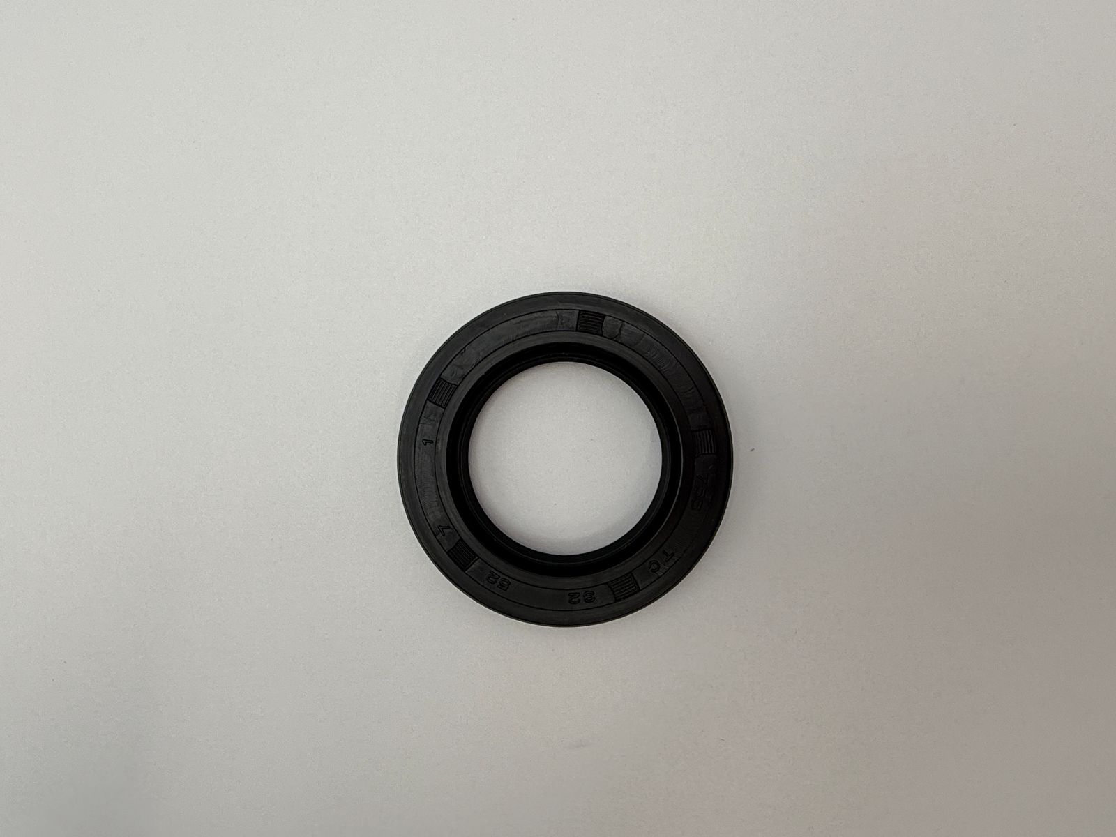 Oil Seals - 515252H image