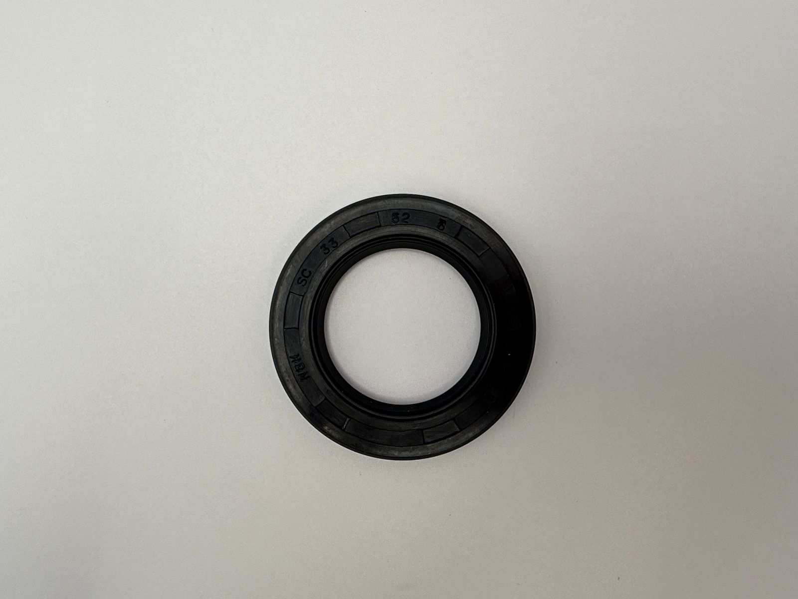 Oil Seals - 515262H image