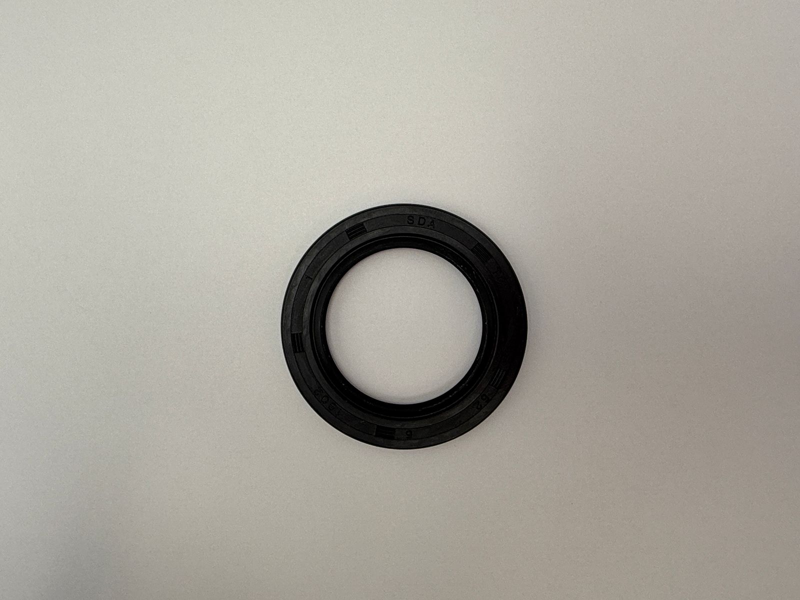 Oil Seals - 515275H image